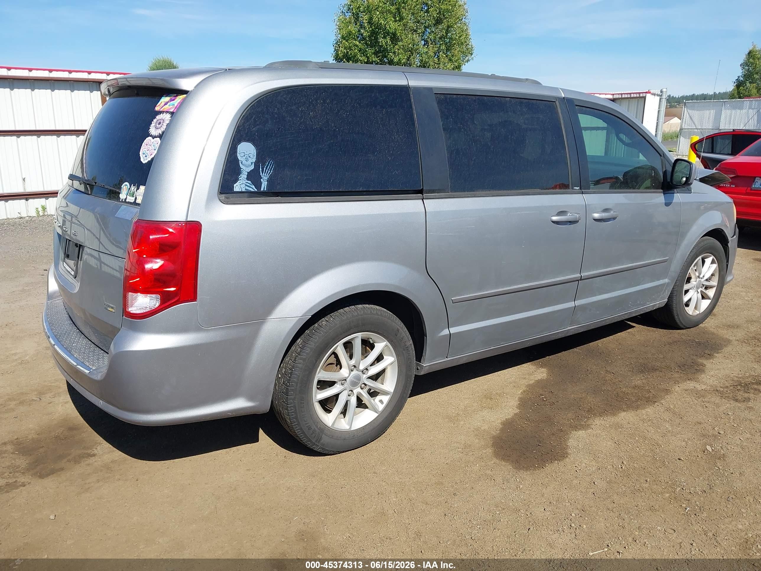 2013 Dodge Grand Caravan Sxt Silver vin: 2C4RDGCG9DR820361