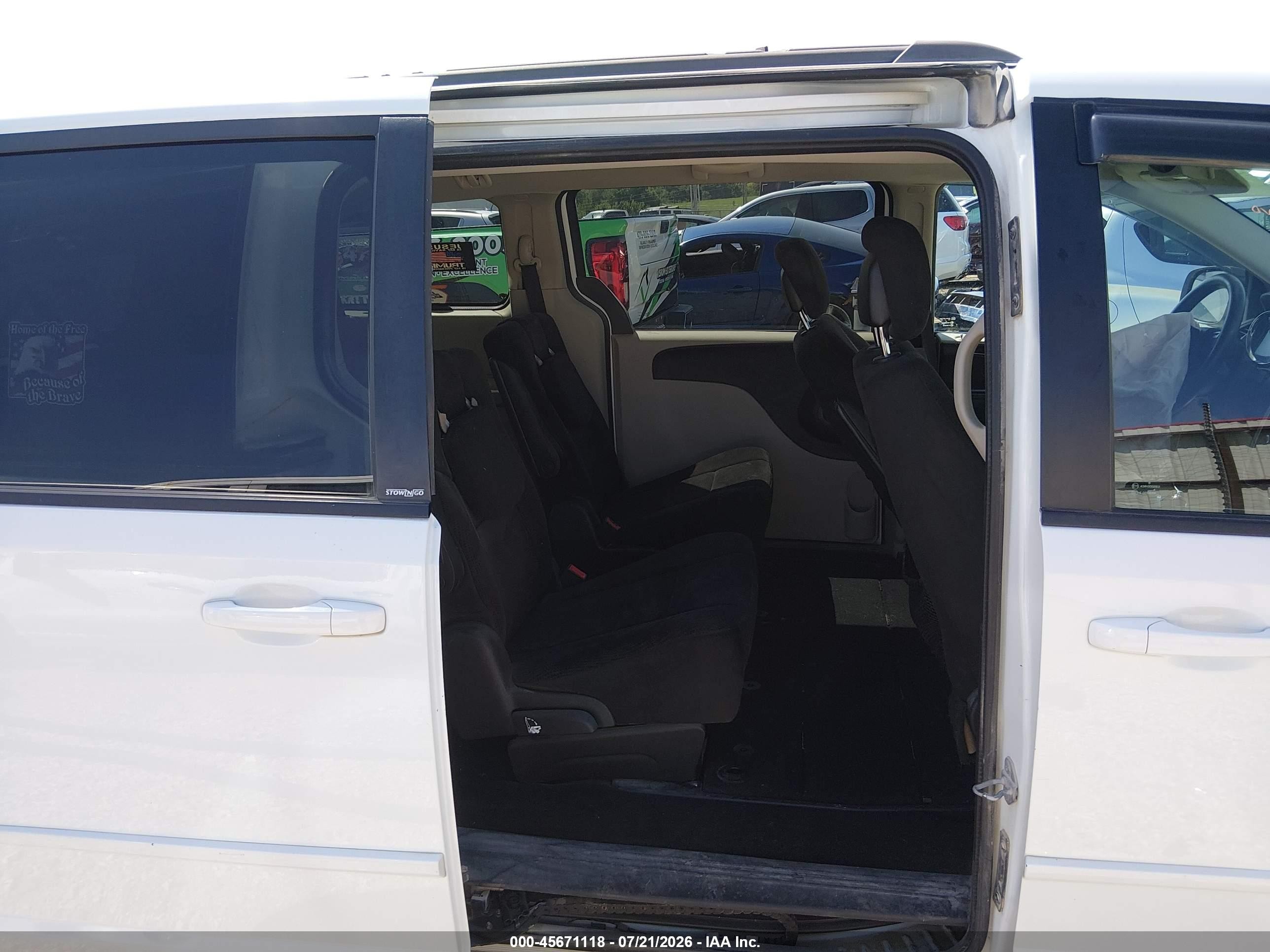 2014 Dodge Grand Caravan Sxt Белый vin: 2C4RDGCG9ER120096