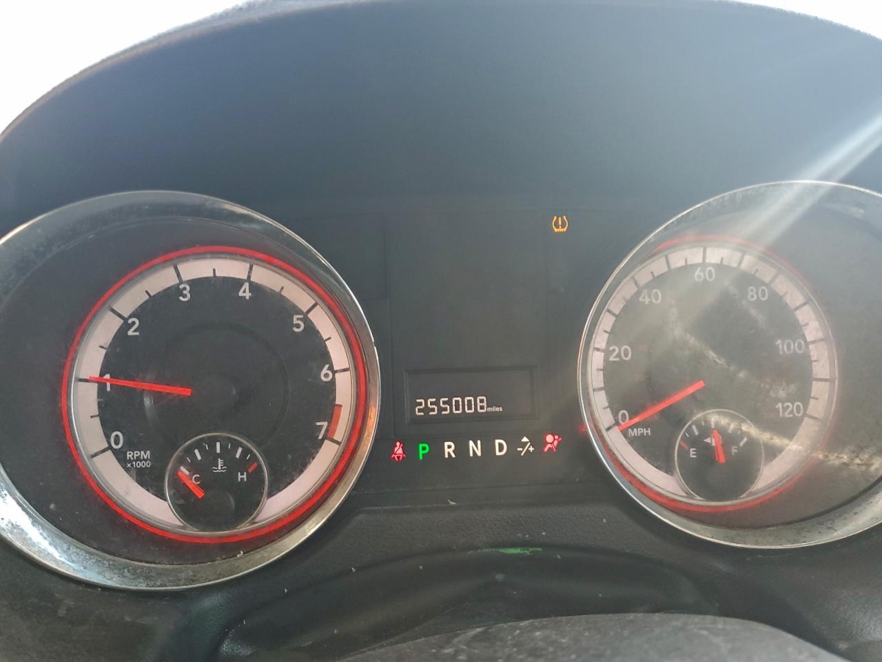 2014 Dodge Grand Caravan Sxt Серебряный vin: 2C4RDGCG9ER122687