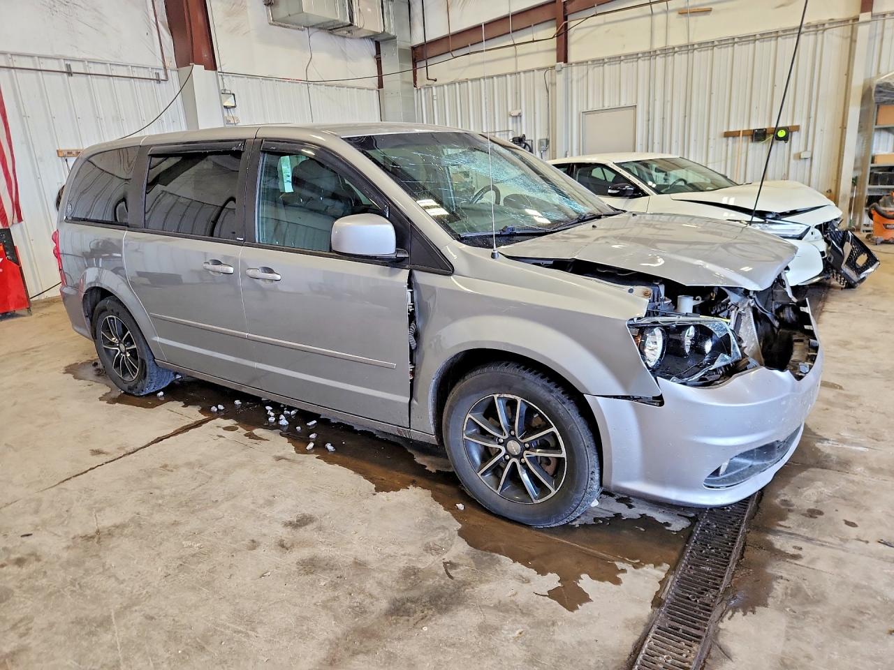 2014 Dodge Grand Caravan Sxt Серебряный vin: 2C4RDGCG9ER161473