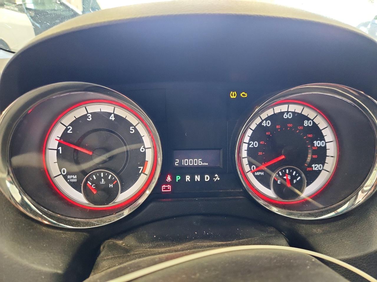 2014 Dodge Grand Caravan Sxt Серебряный vin: 2C4RDGCG9ER161473