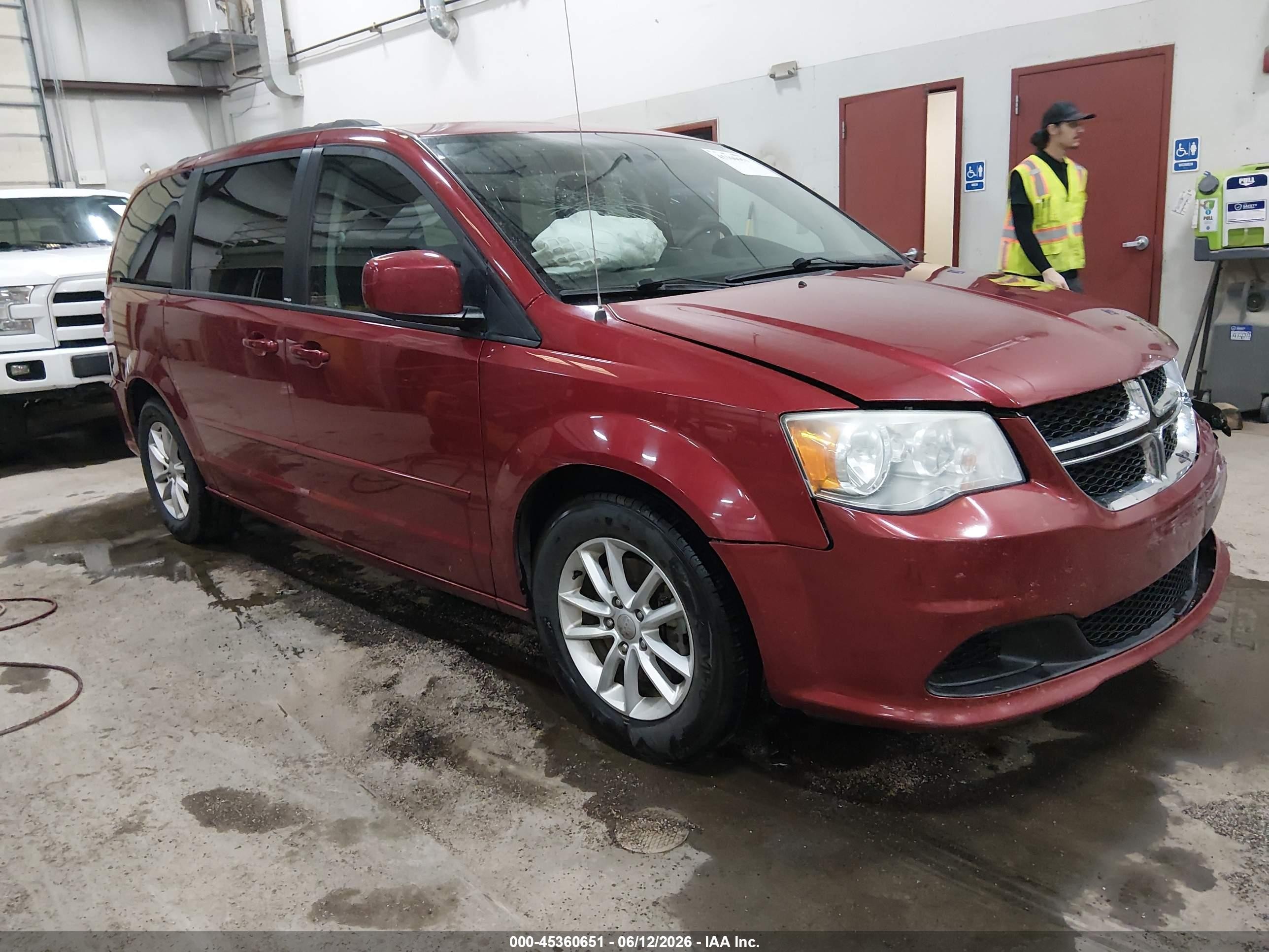 2014 Dodge Grand Caravan Sxt Red vin: 2C4RDGCG9ER290216