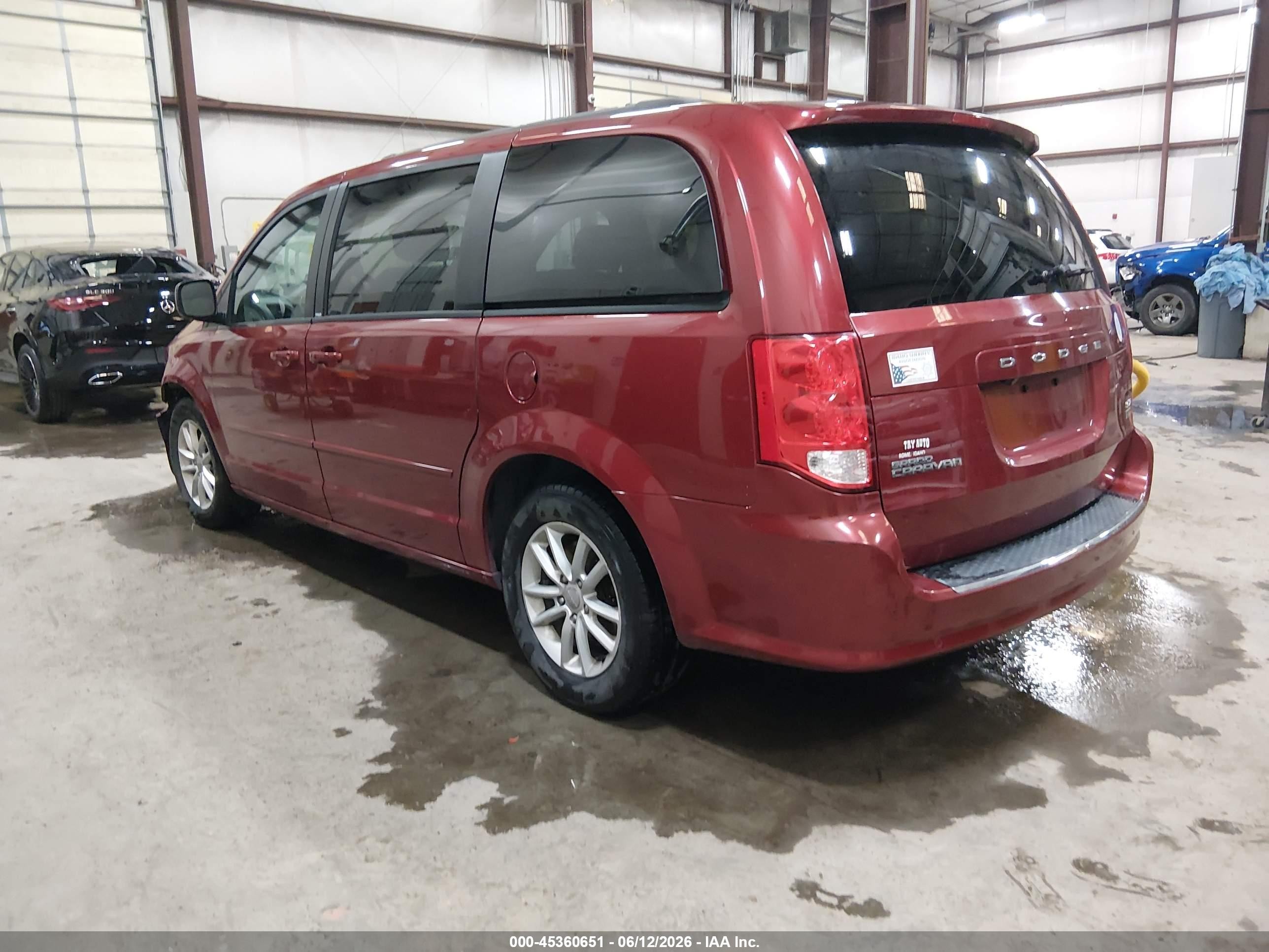 2014 Dodge Grand Caravan Sxt Red vin: 2C4RDGCG9ER290216