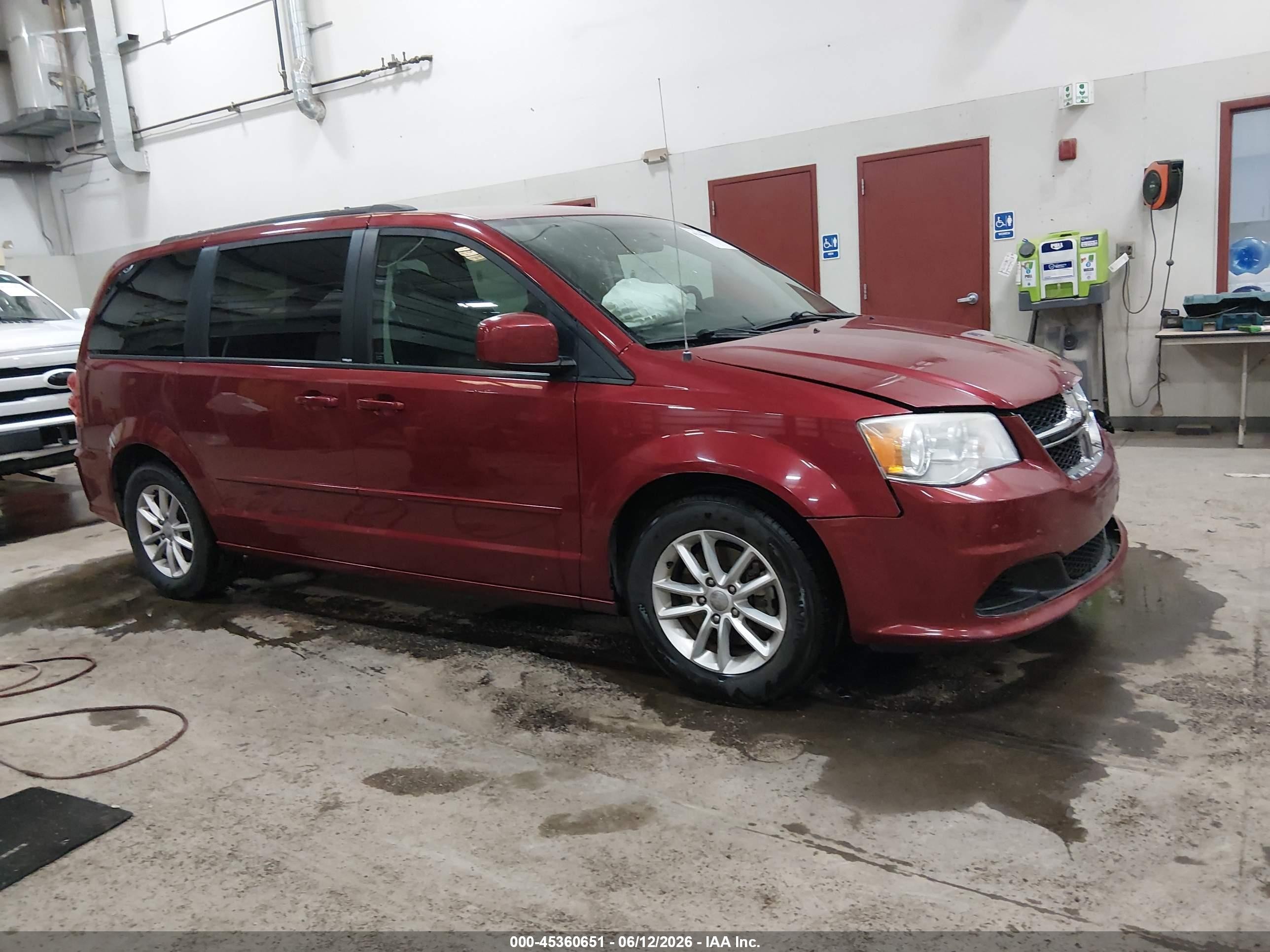 2014 Dodge Grand Caravan Sxt Red vin: 2C4RDGCG9ER290216