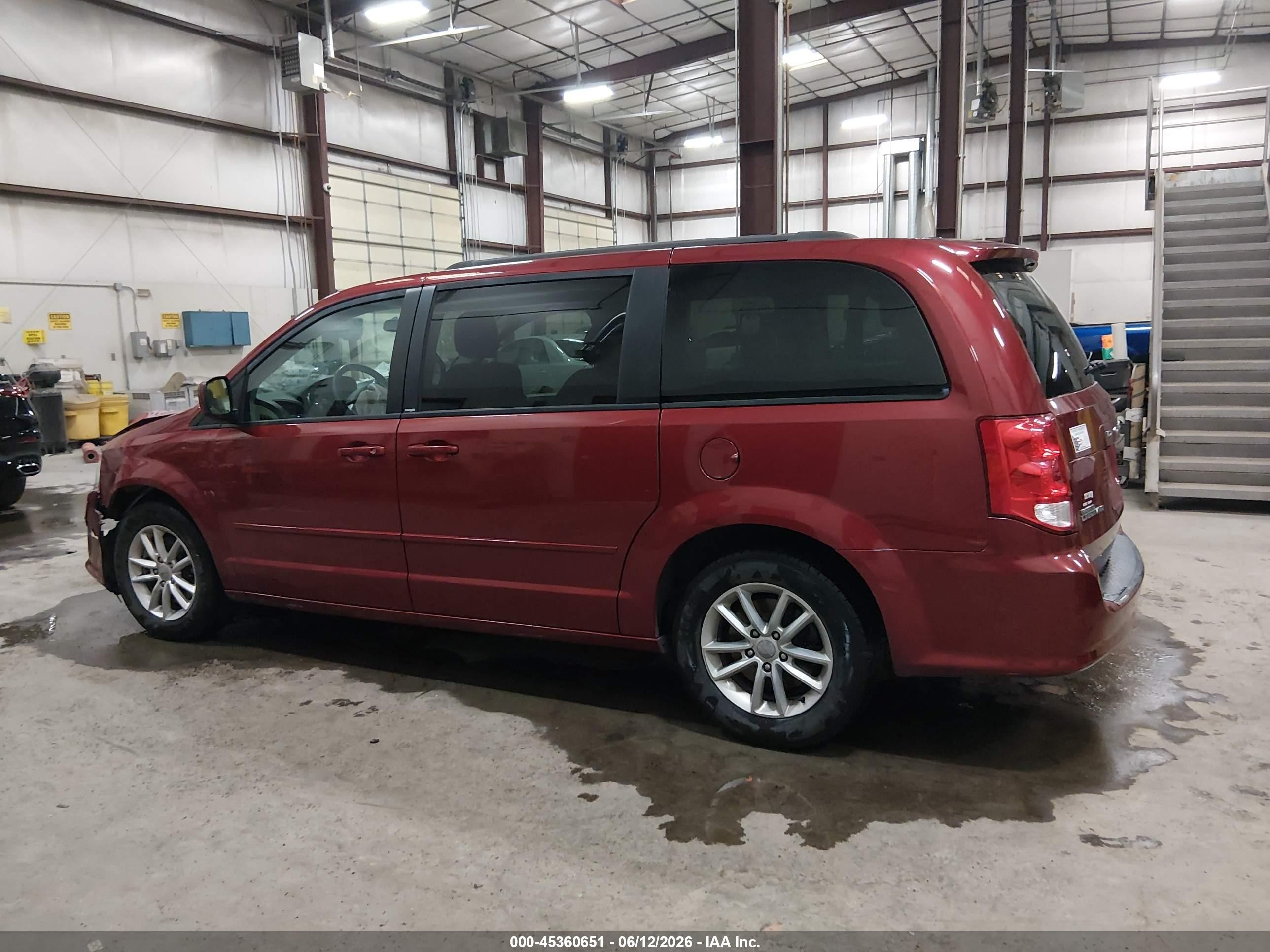 2014 Dodge Grand Caravan Sxt Red vin: 2C4RDGCG9ER290216