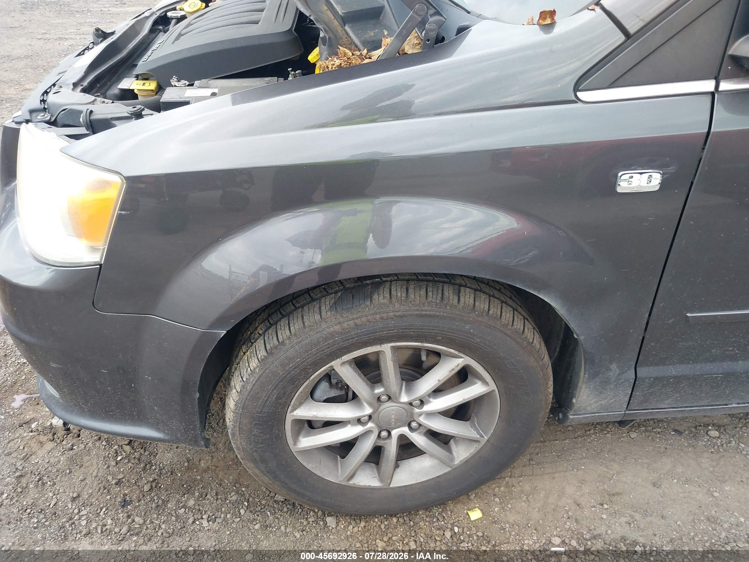 2014 Dodge Grand Caravan Sxt 30th Anniversary Gray vin: 2C4RDGCG9ER306219