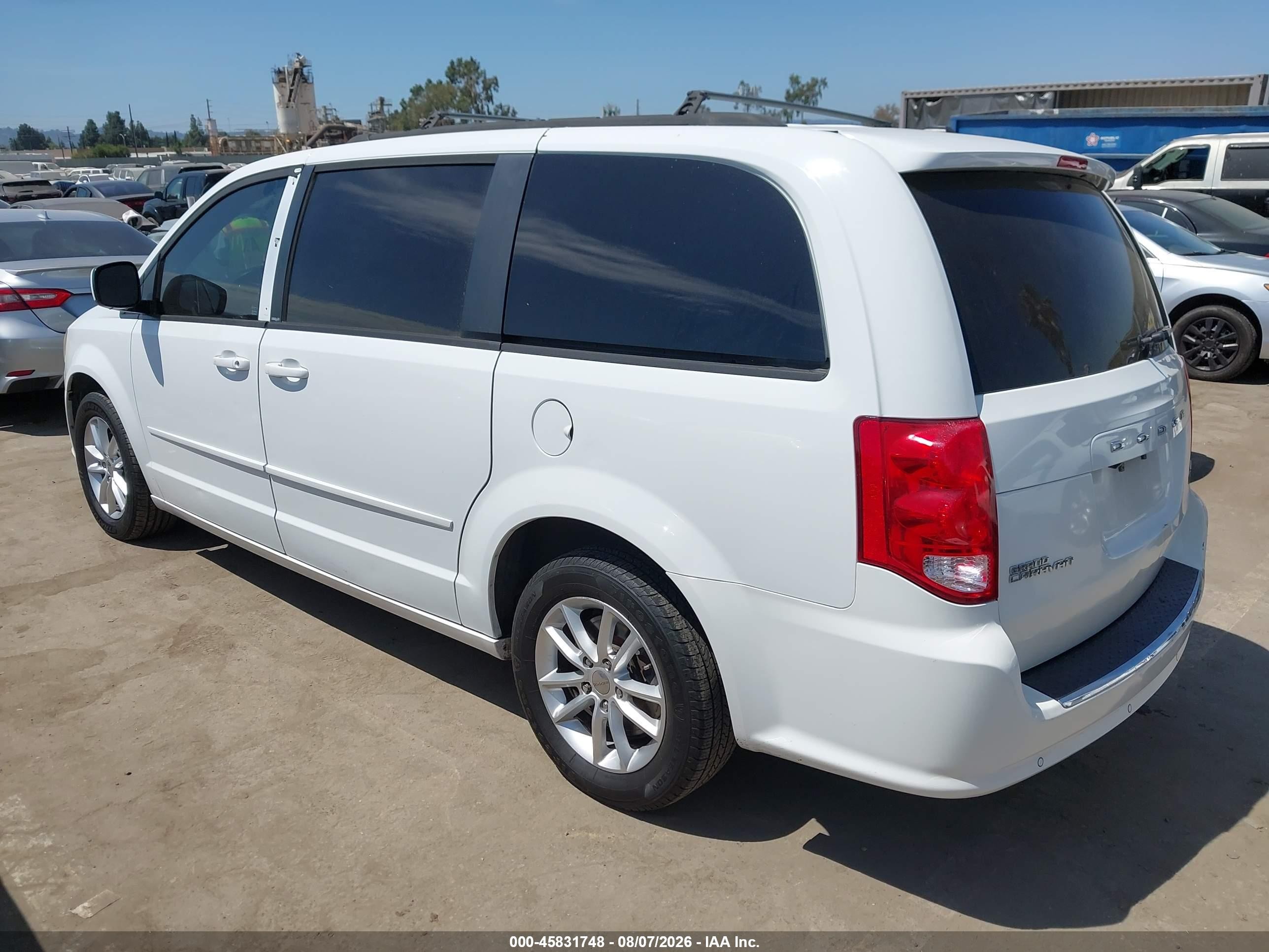 2014 Dodge Grand Caravan Sxt White vin: 2C4RDGCG9ER321609