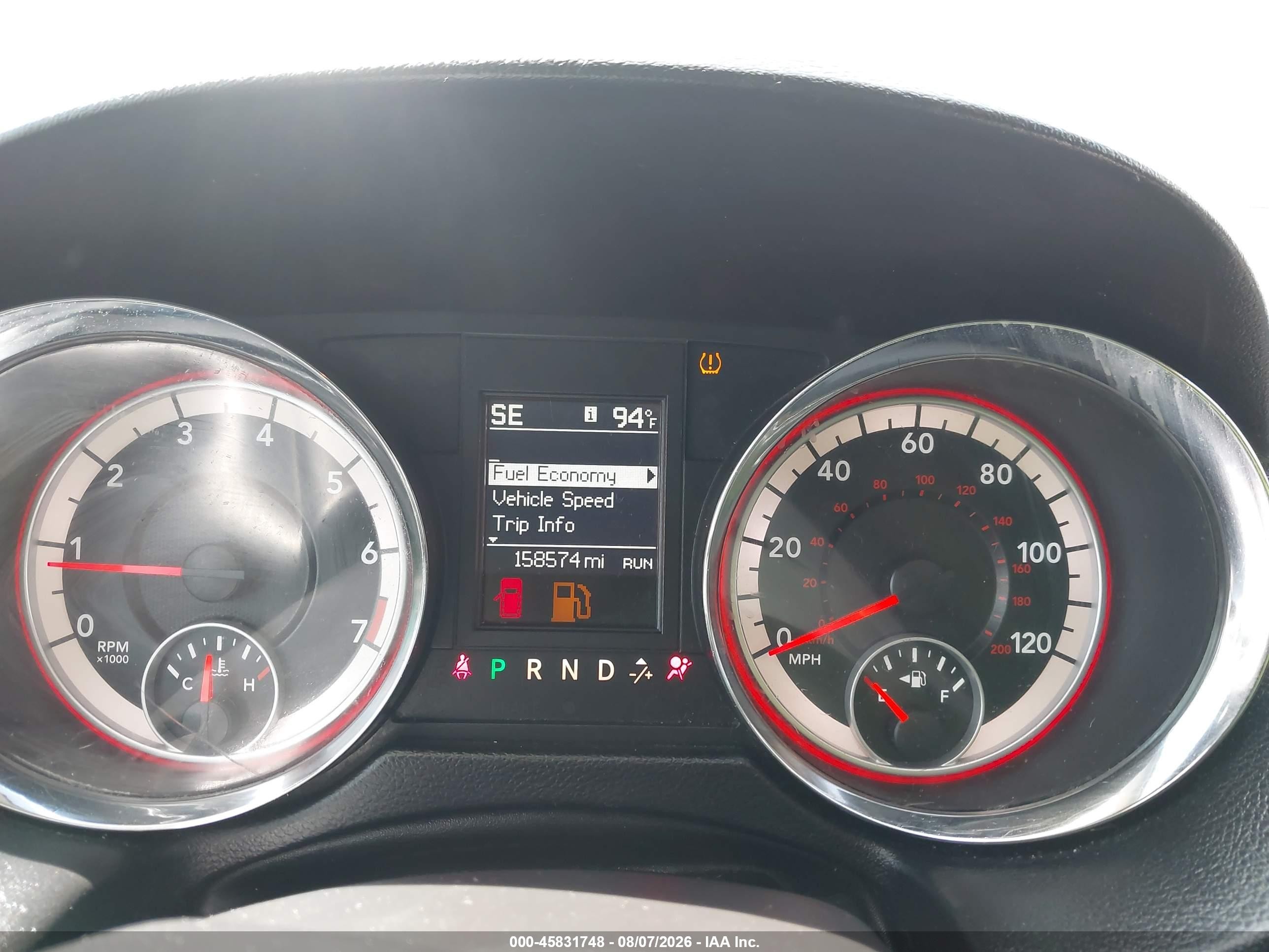2014 Dodge Grand Caravan Sxt White vin: 2C4RDGCG9ER321609