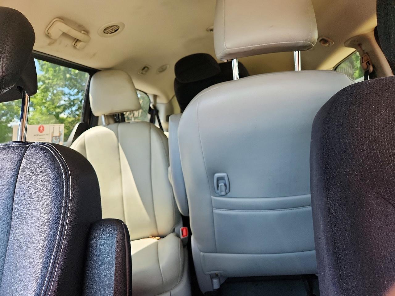 2014 Dodge Grand Caravan Sxt Black vin: 2C4RDGCG9ER323022