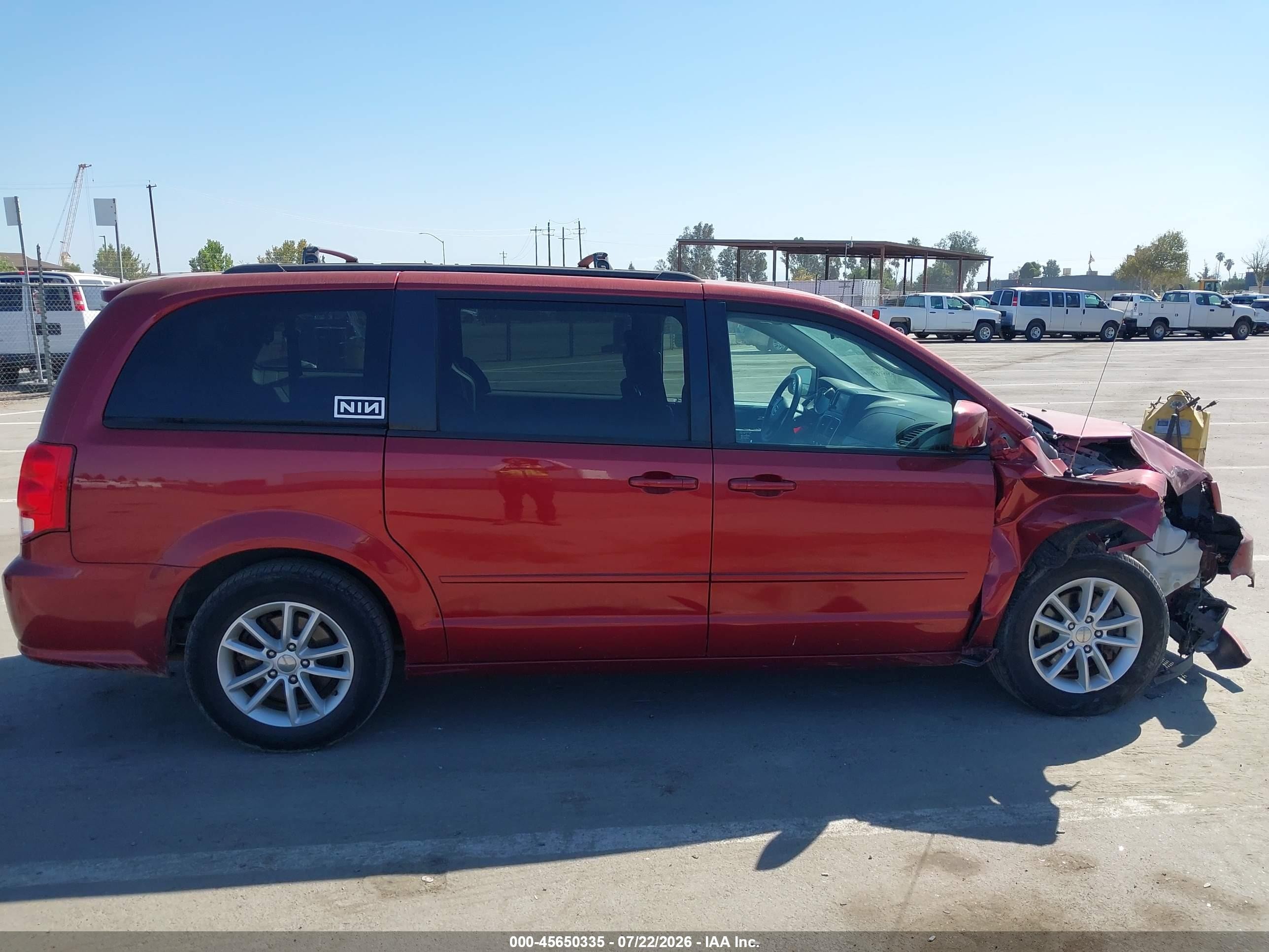 2014 Dodge Grand Caravan Sxt Red vin: 2C4RDGCG9ER401542
