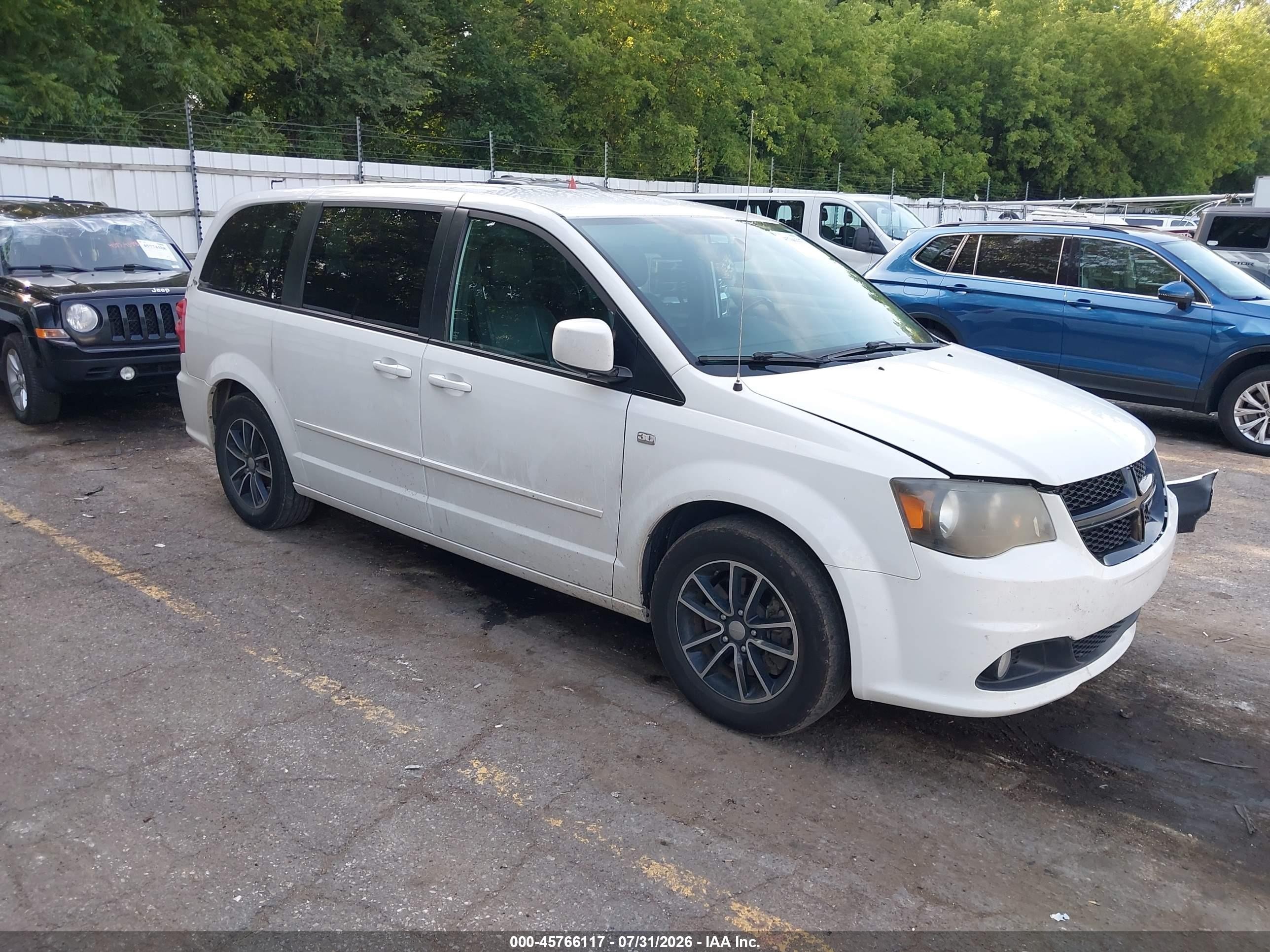 2014 Dodge Grand Caravan Sxt White vin: 2C4RDGCG9ER459201