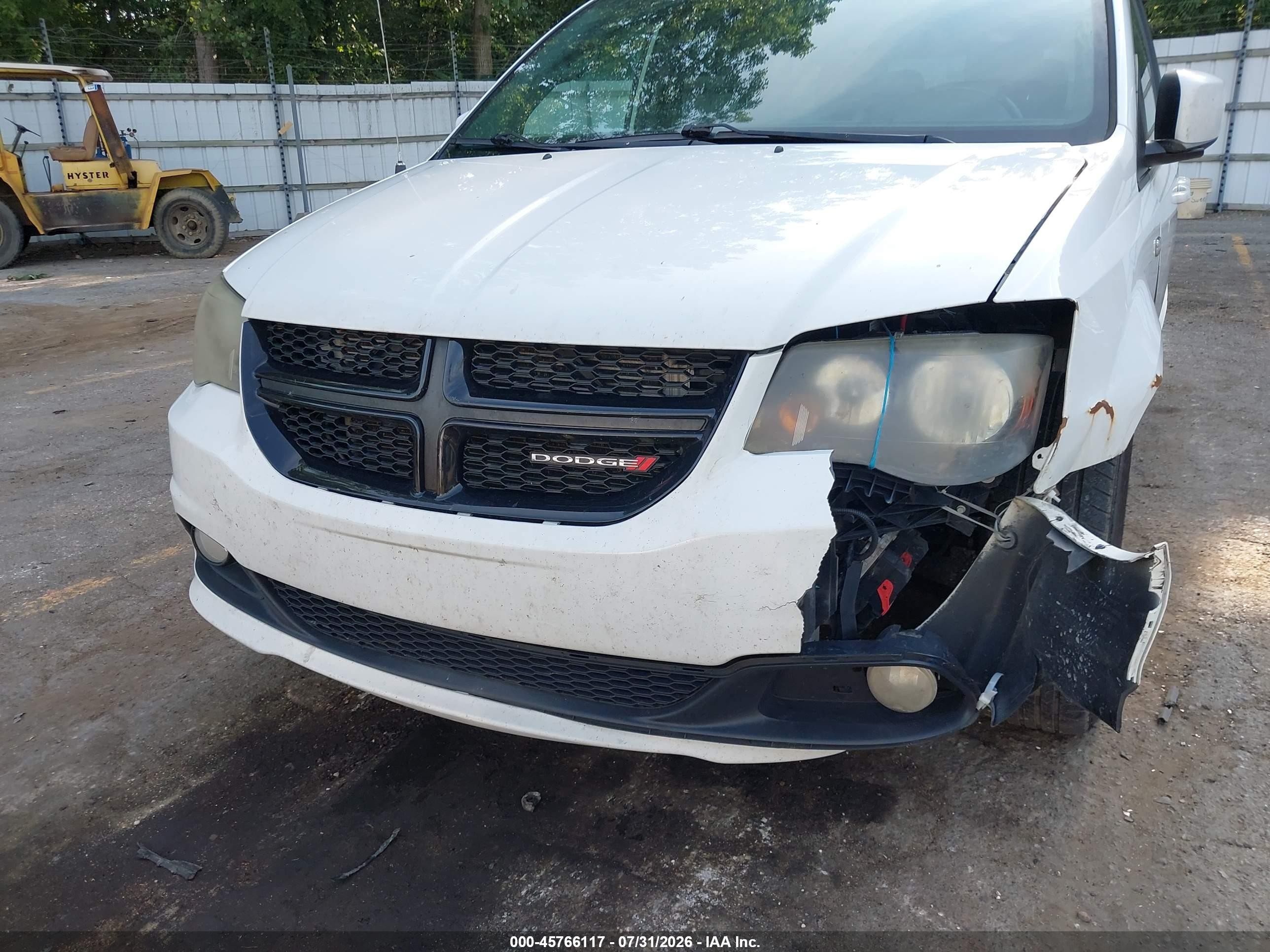 2014 Dodge Grand Caravan Sxt White vin: 2C4RDGCG9ER459201