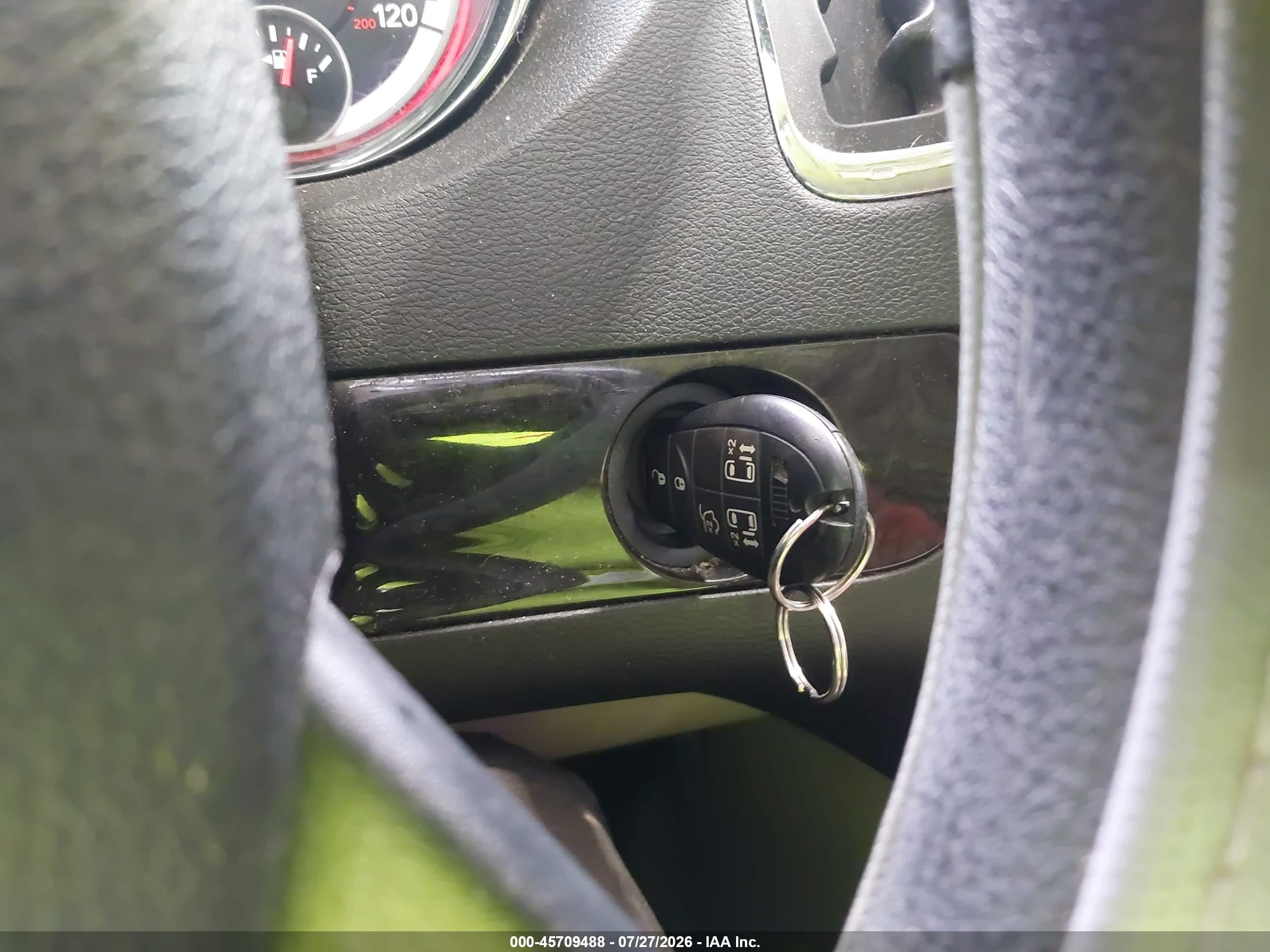 2014 Dodge Grand Caravan Sxt Red vin: 2C4RDGCG9ER477598