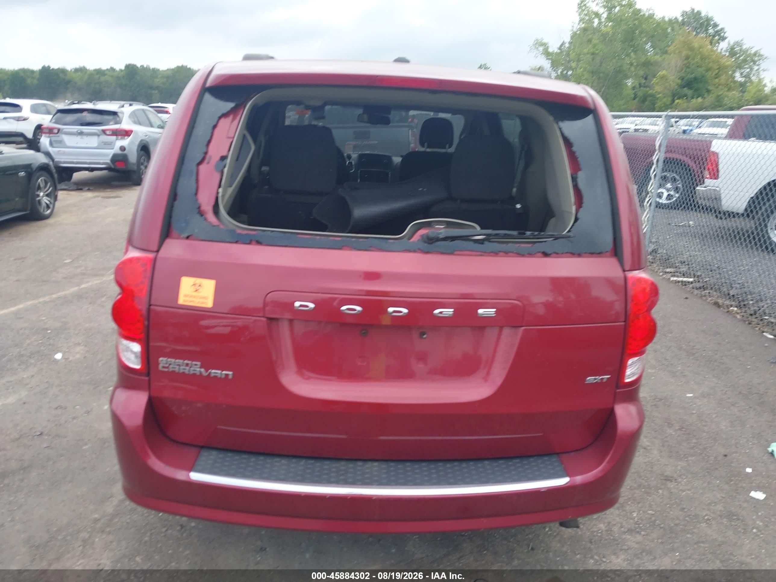 2015 Dodge Grand Caravan Sxt Red vin: 2C4RDGCG9FR512951