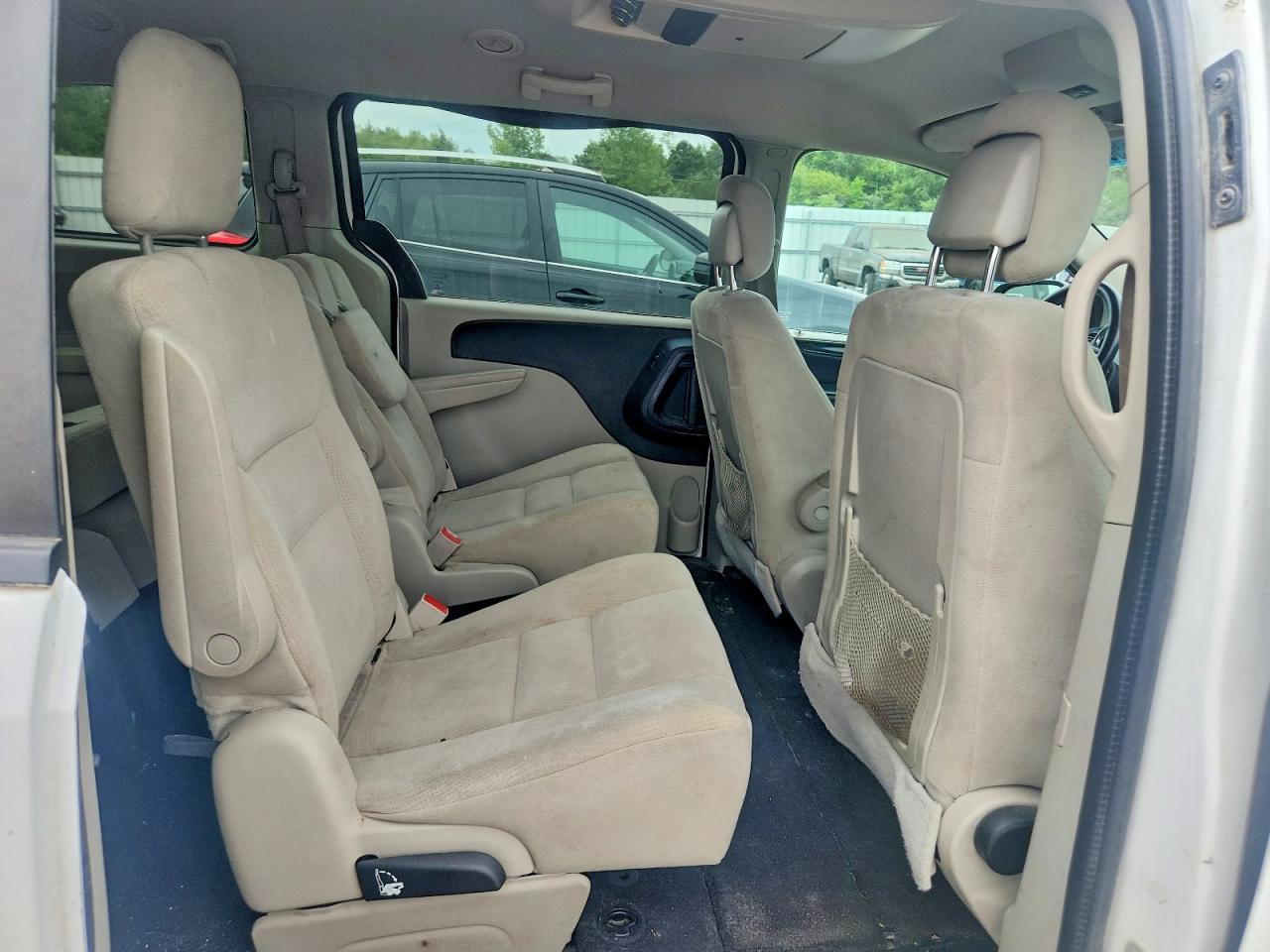 2015 Dodge Grand Caravan Sxt White vin: 2C4RDGCG9FR581851