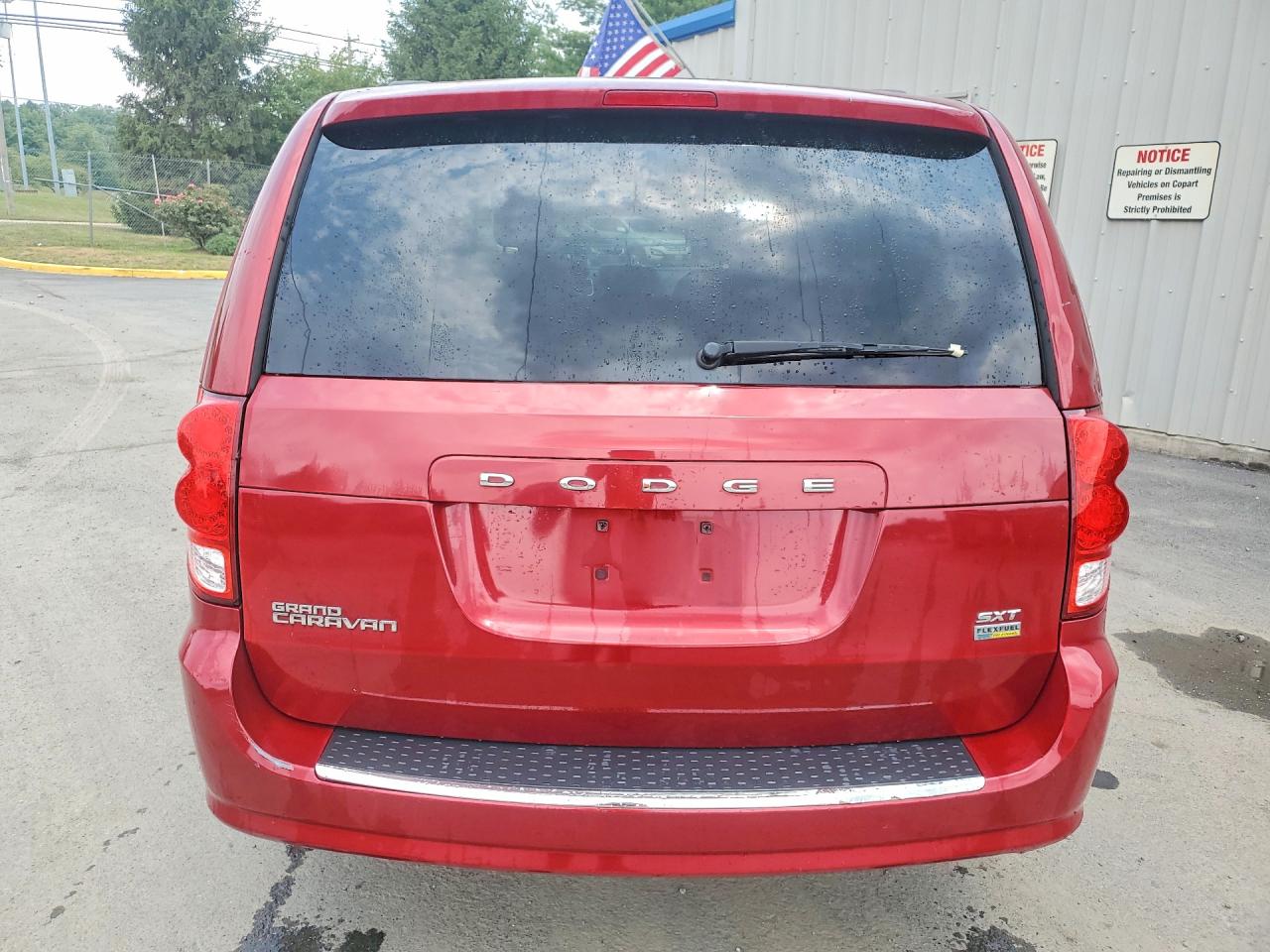 2015 Dodge Grand Caravan Sxt Red vin: 2C4RDGCG9FR604061
