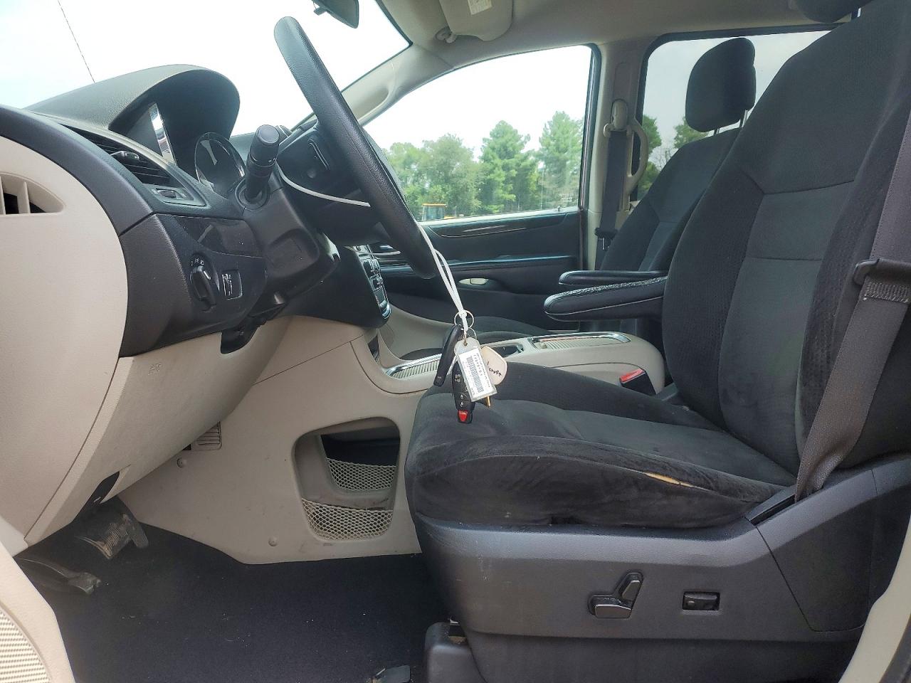 2015 Dodge Grand Caravan Sxt Red vin: 2C4RDGCG9FR604061