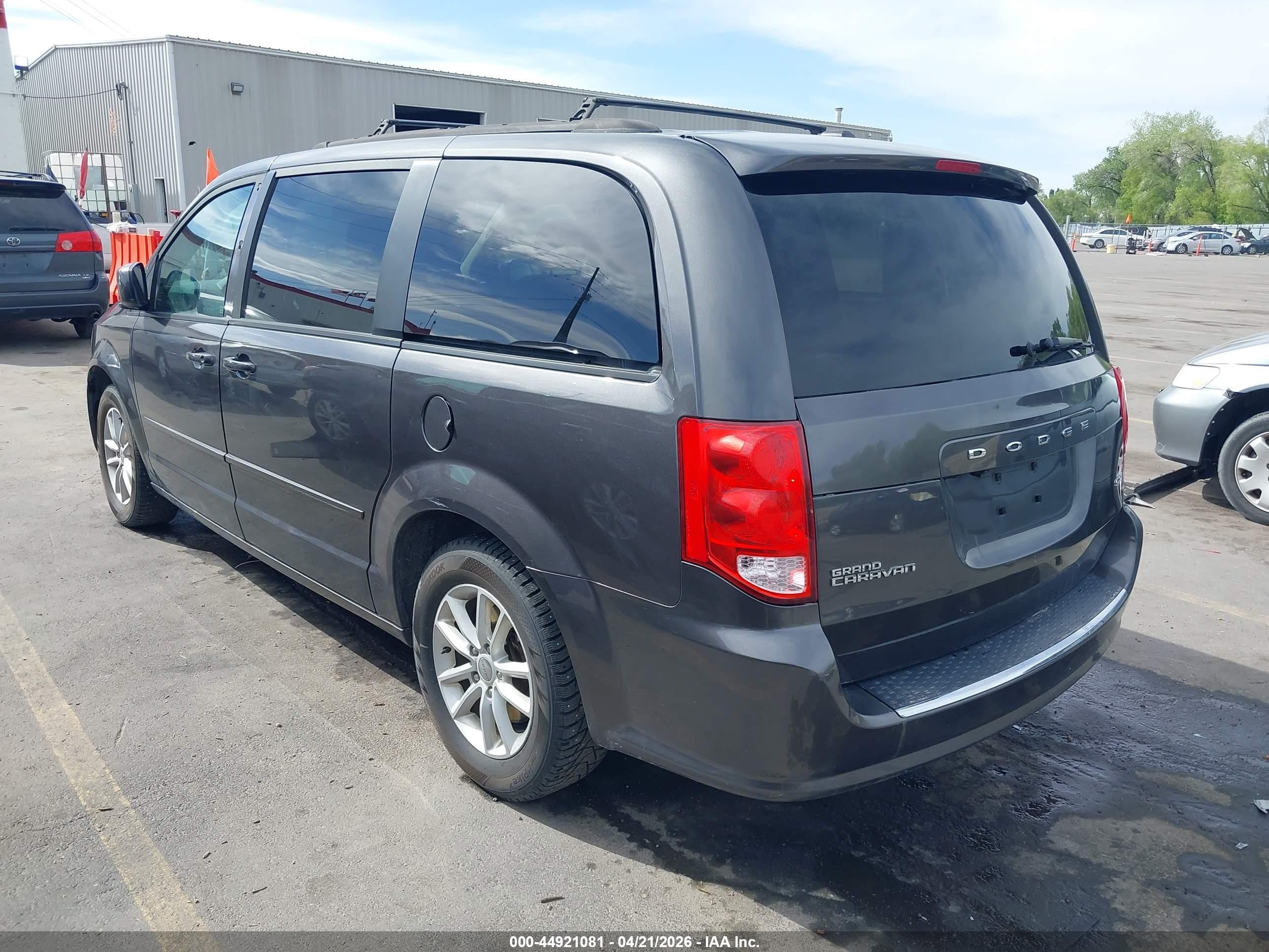 2015 Dodge Grand Caravan Sxt Серый vin: 2C4RDGCG9FR606750