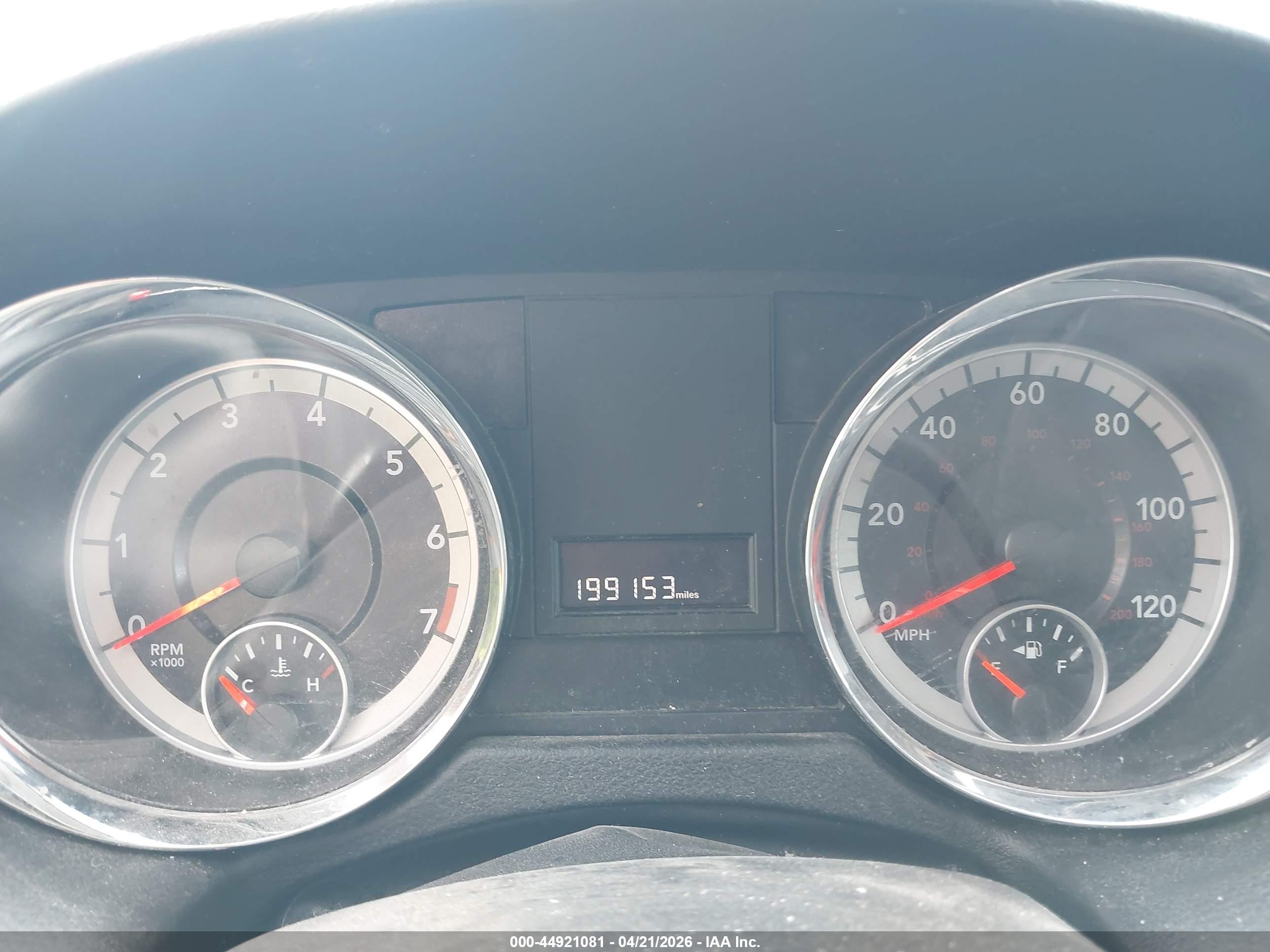 2015 Dodge Grand Caravan Sxt Серый vin: 2C4RDGCG9FR606750
