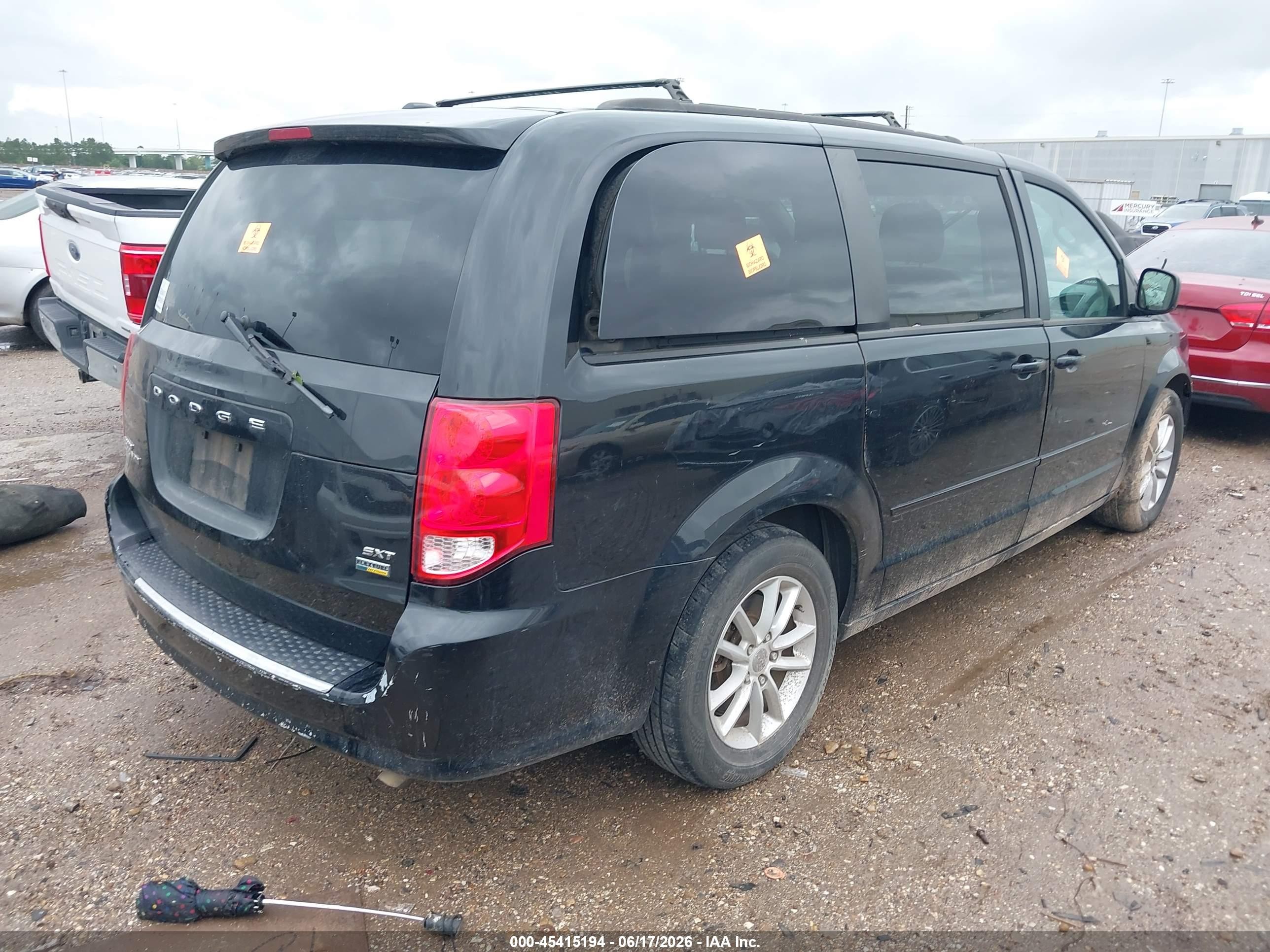 2016 Dodge Grand Caravan Sxt Black vin: 2C4RDGCG9GR265903