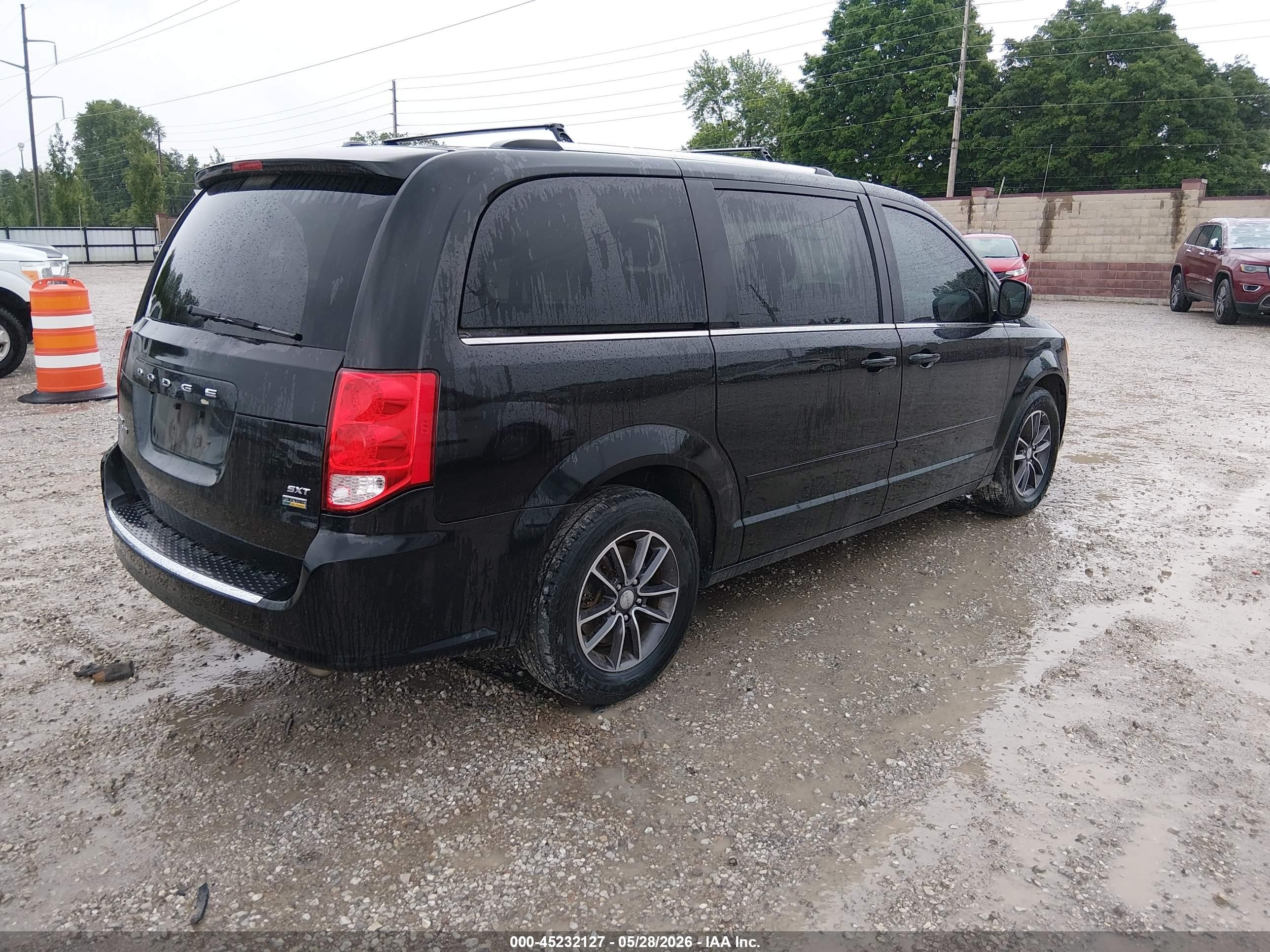 2017 Dodge Grand Caravan Sxt Black vin: 2C4RDGCG9HR861787