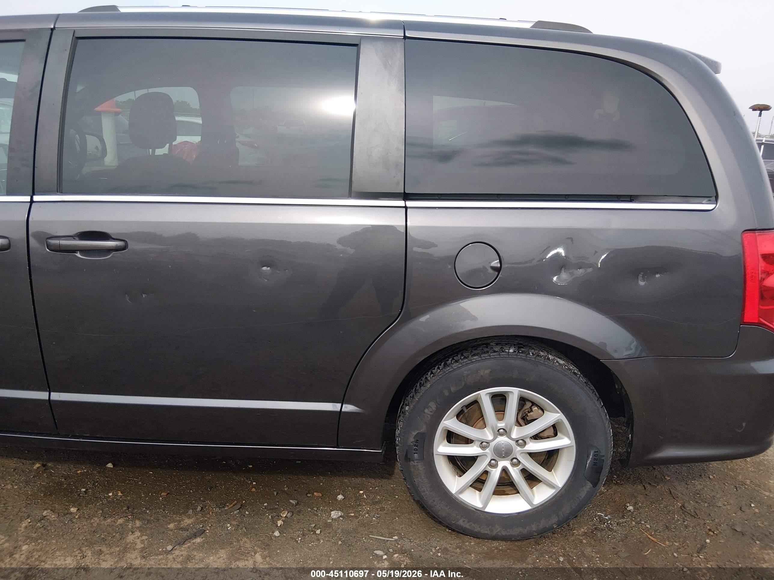2019 Dodge Grand Caravan Sxt Gray vin: 2C4RDGCG9KR682592
