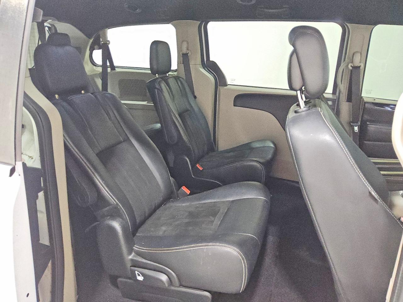 2020 Dodge Grand Caravan Sxt White vin: 2C4RDGCG9LR206831