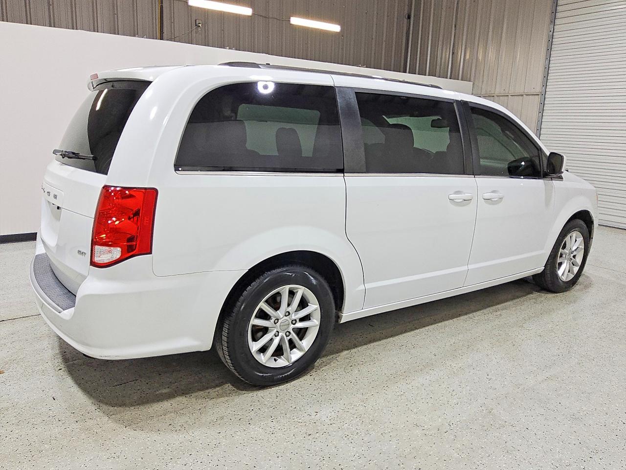 2020 Dodge Grand Caravan Sxt White vin: 2C4RDGCG9LR206831