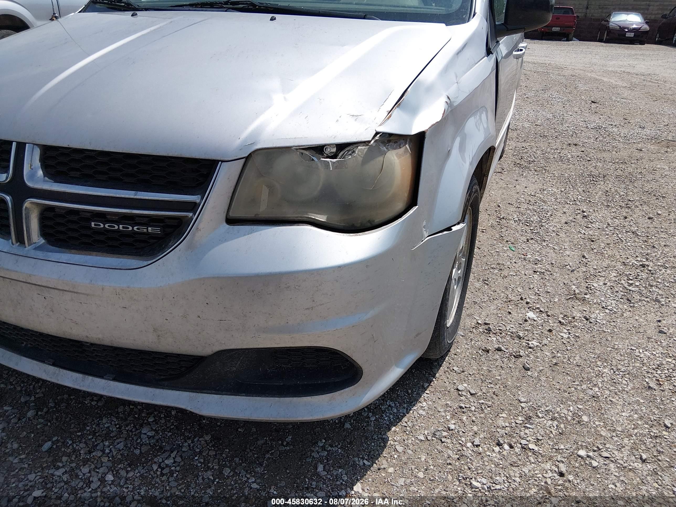 2012 Dodge Grand Caravan Sxt Silver vin: 2C4RDGCGXCR129337