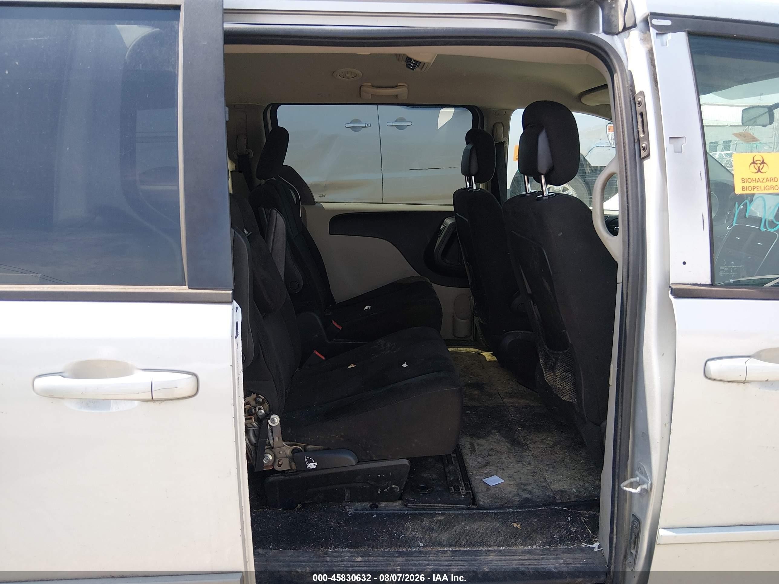 2012 Dodge Grand Caravan Sxt Silver vin: 2C4RDGCGXCR129337