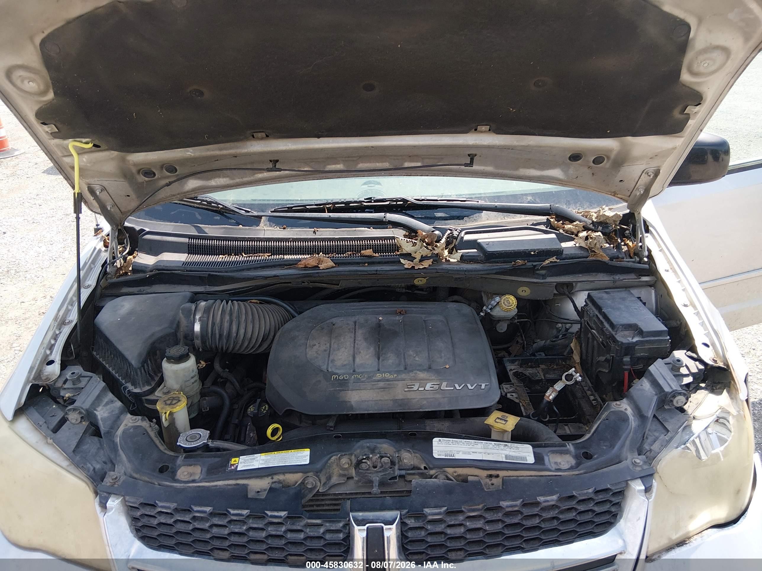 2012 Dodge Grand Caravan Sxt Silver vin: 2C4RDGCGXCR129337
