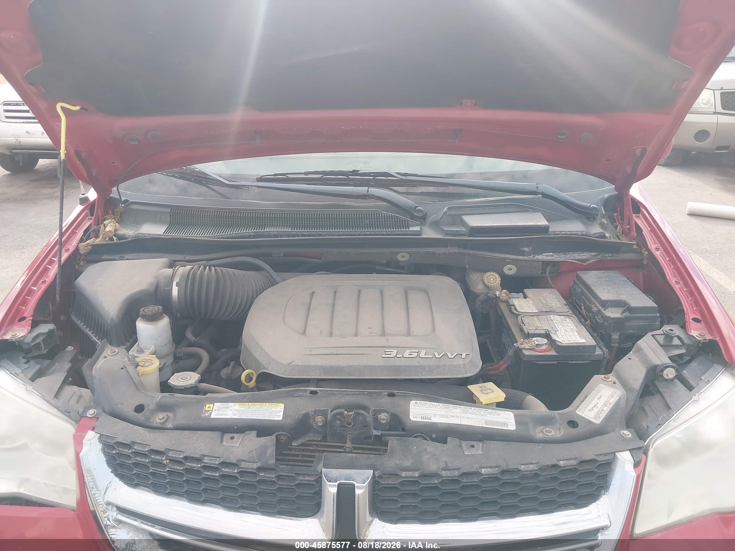 2012 Dodge Grand Caravan Sxt Red vin: 2C4RDGCGXCR156795