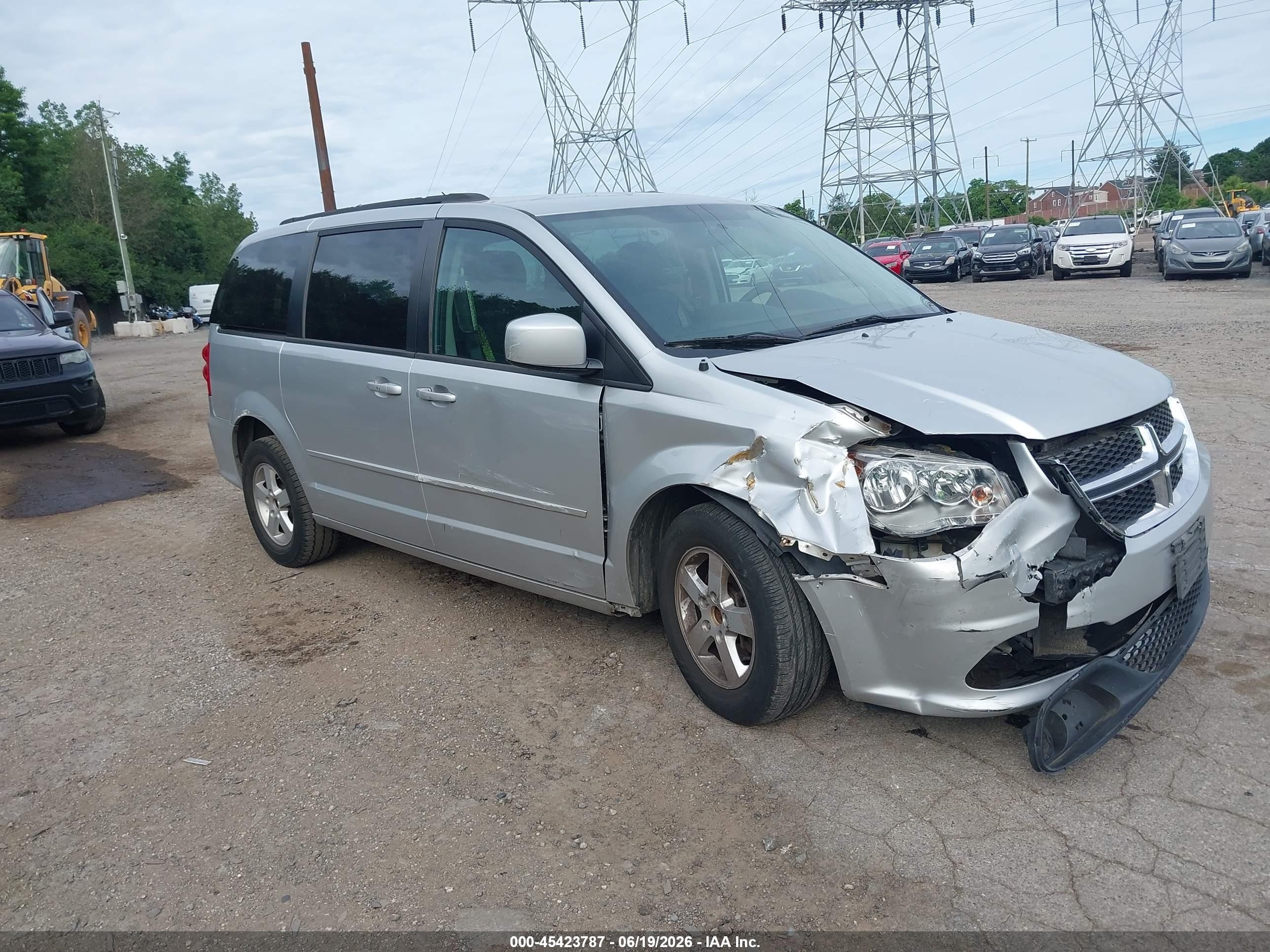 2012 Dodge Grand Caravan Sxt Silver vin: 2C4RDGCGXCR203310