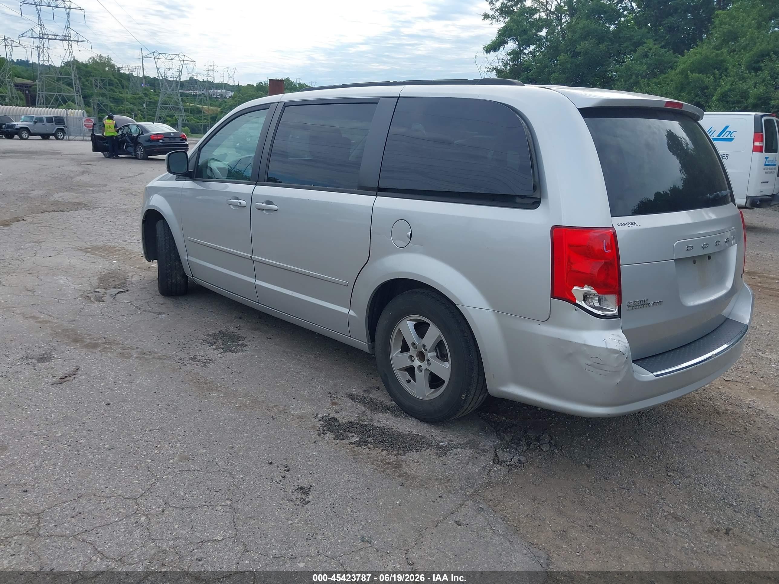 2012 Dodge Grand Caravan Sxt Silver vin: 2C4RDGCGXCR203310