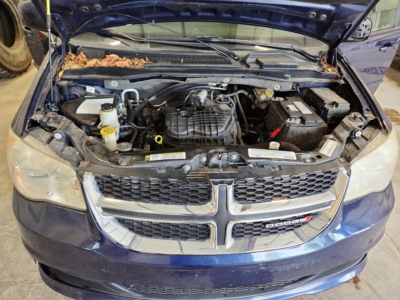 2012 Dodge Grand Caravan Sxt Blue vin: 2C4RDGCGXCR243032