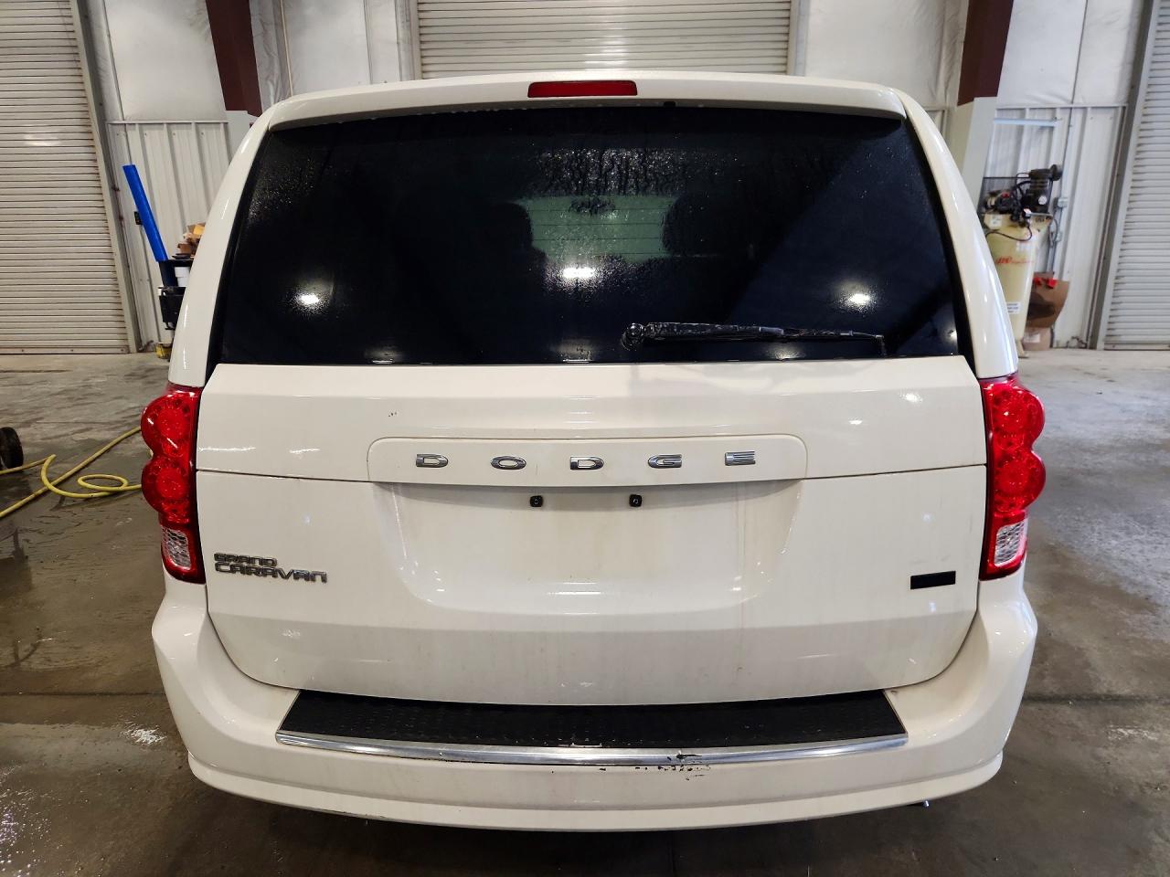 2013 Dodge Grand Caravan Sxt Белый vin: 2C4RDGCGXDR553084