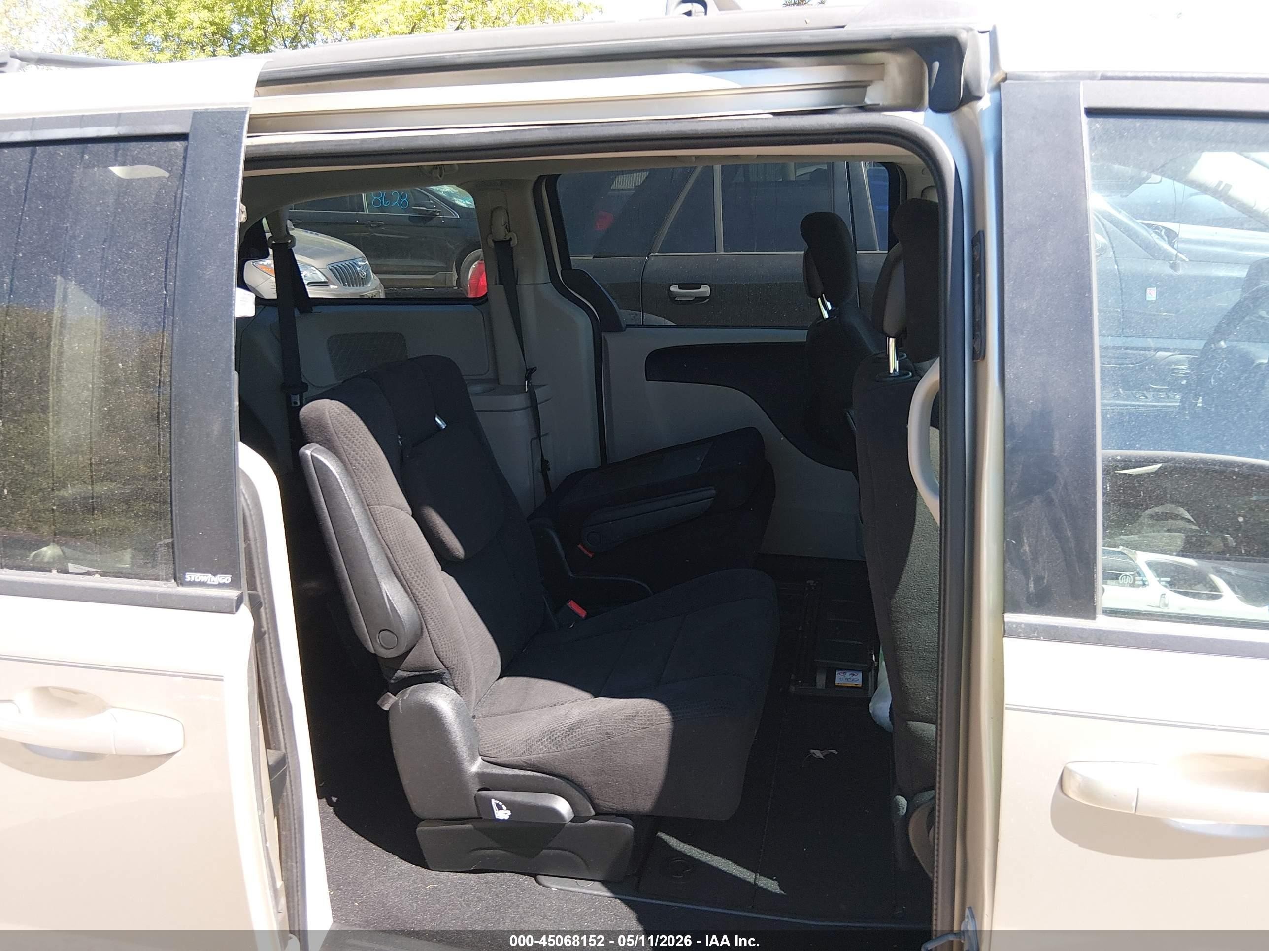 2013 Dodge Grand Caravan Sxt Champagne vin: 2C4RDGCGXDR581421