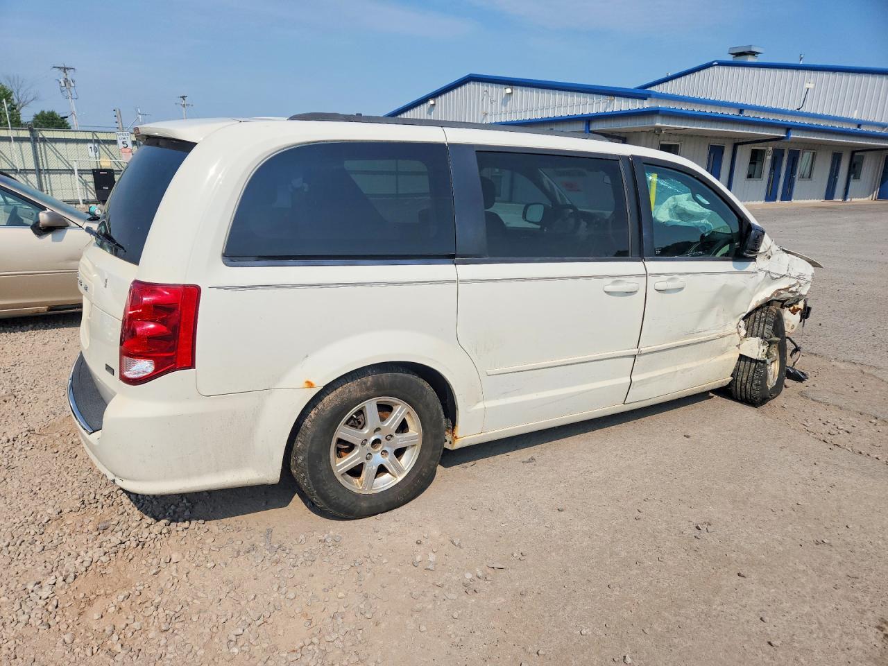 2013 Dodge Grand Caravan Sxt White vin: 2C4RDGCGXDR611596