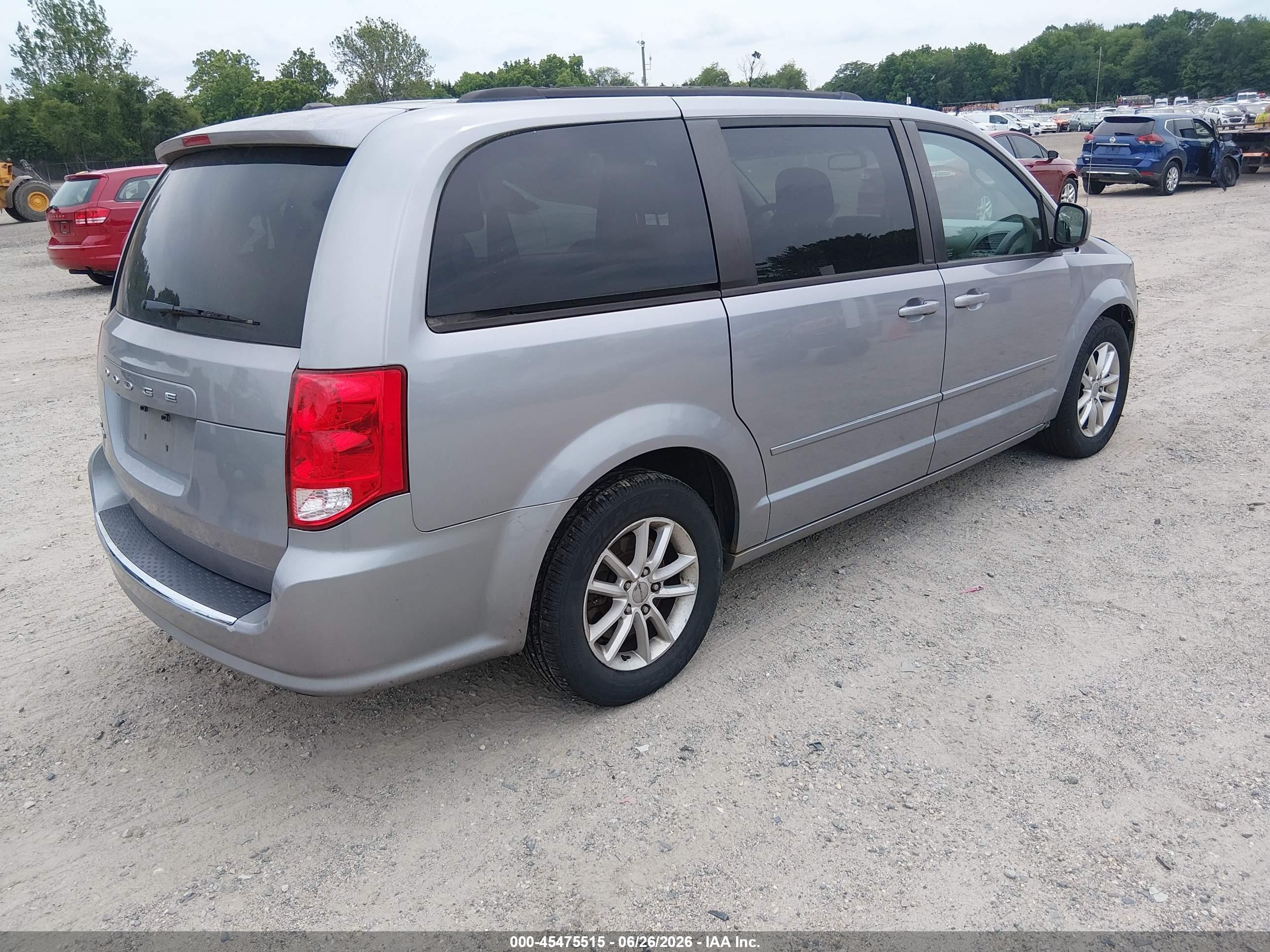 2013 Dodge Grand Caravan Sxt Silver vin: 2C4RDGCGXDR628916
