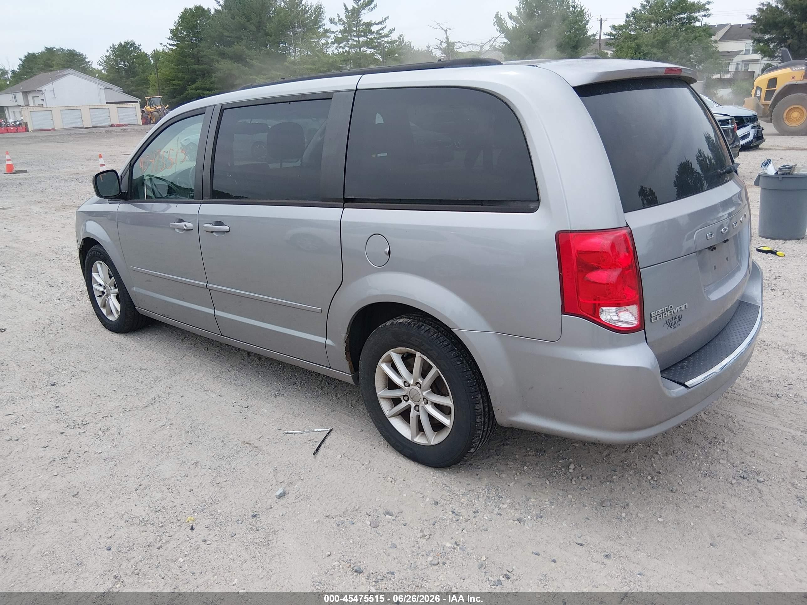 2013 Dodge Grand Caravan Sxt Silver vin: 2C4RDGCGXDR628916