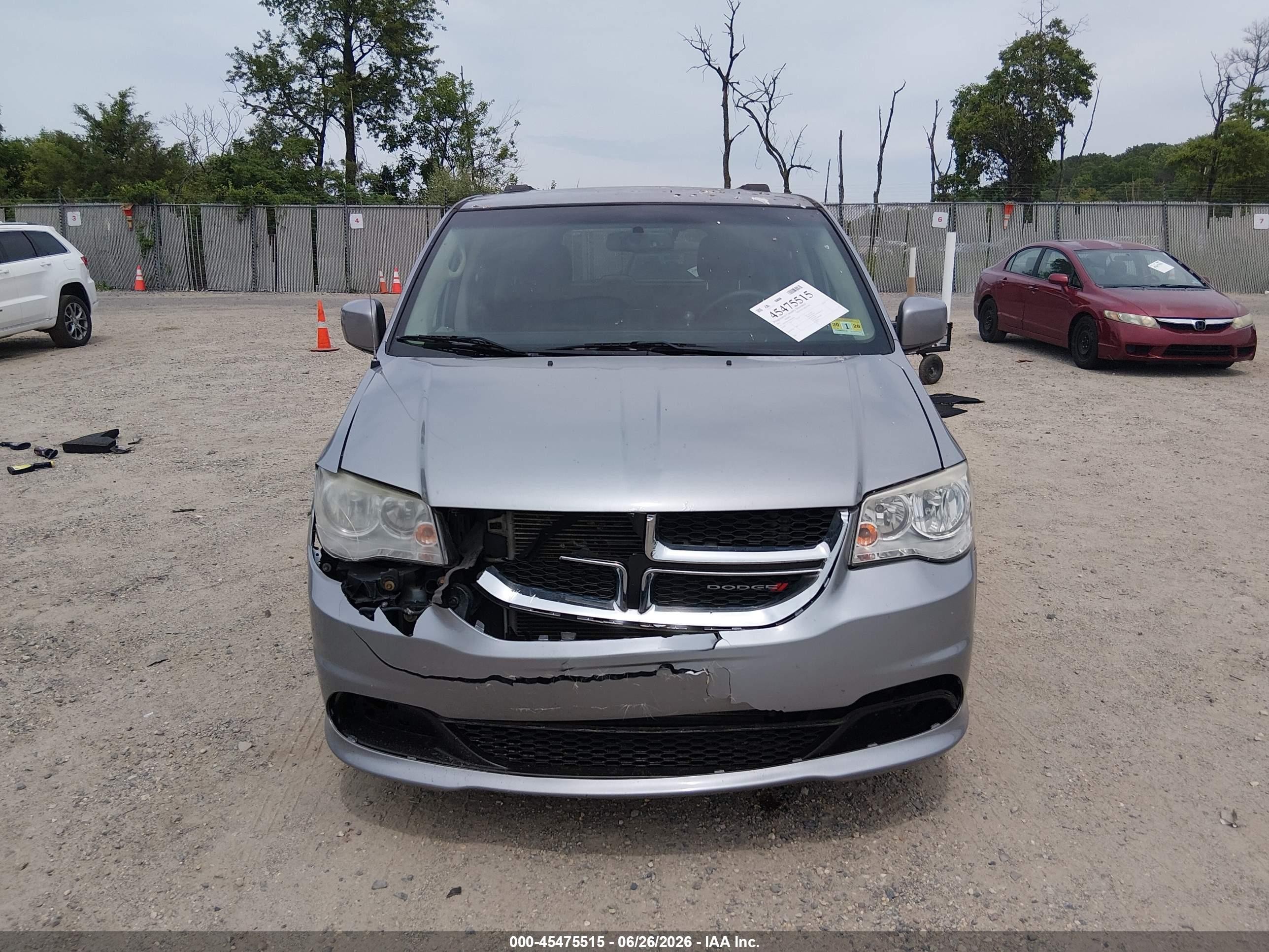 2013 Dodge Grand Caravan Sxt Silver vin: 2C4RDGCGXDR628916