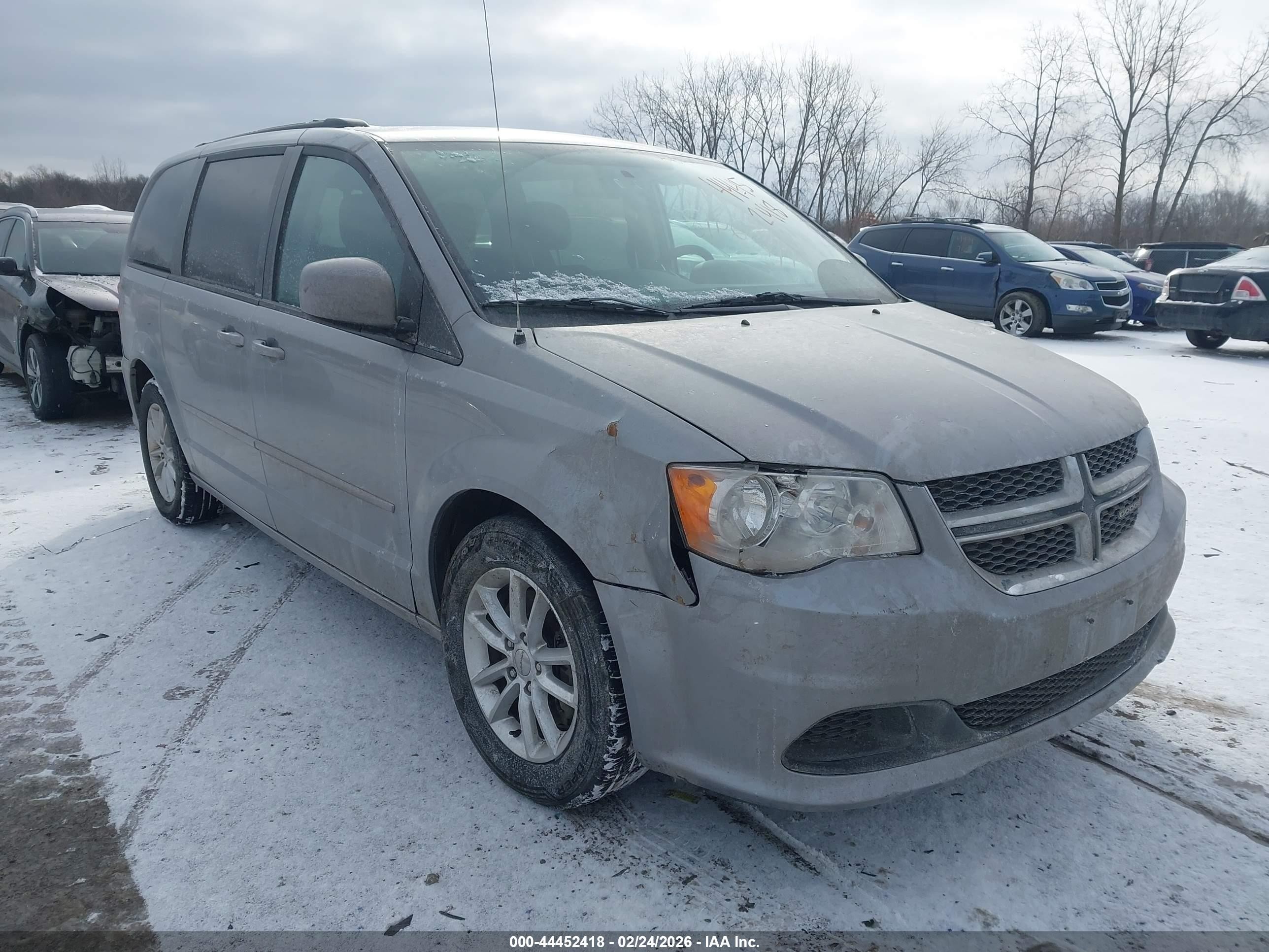 2013 Dodge Grand Caravan Sxt Серебряный vin: 2C4RDGCGXDR692227