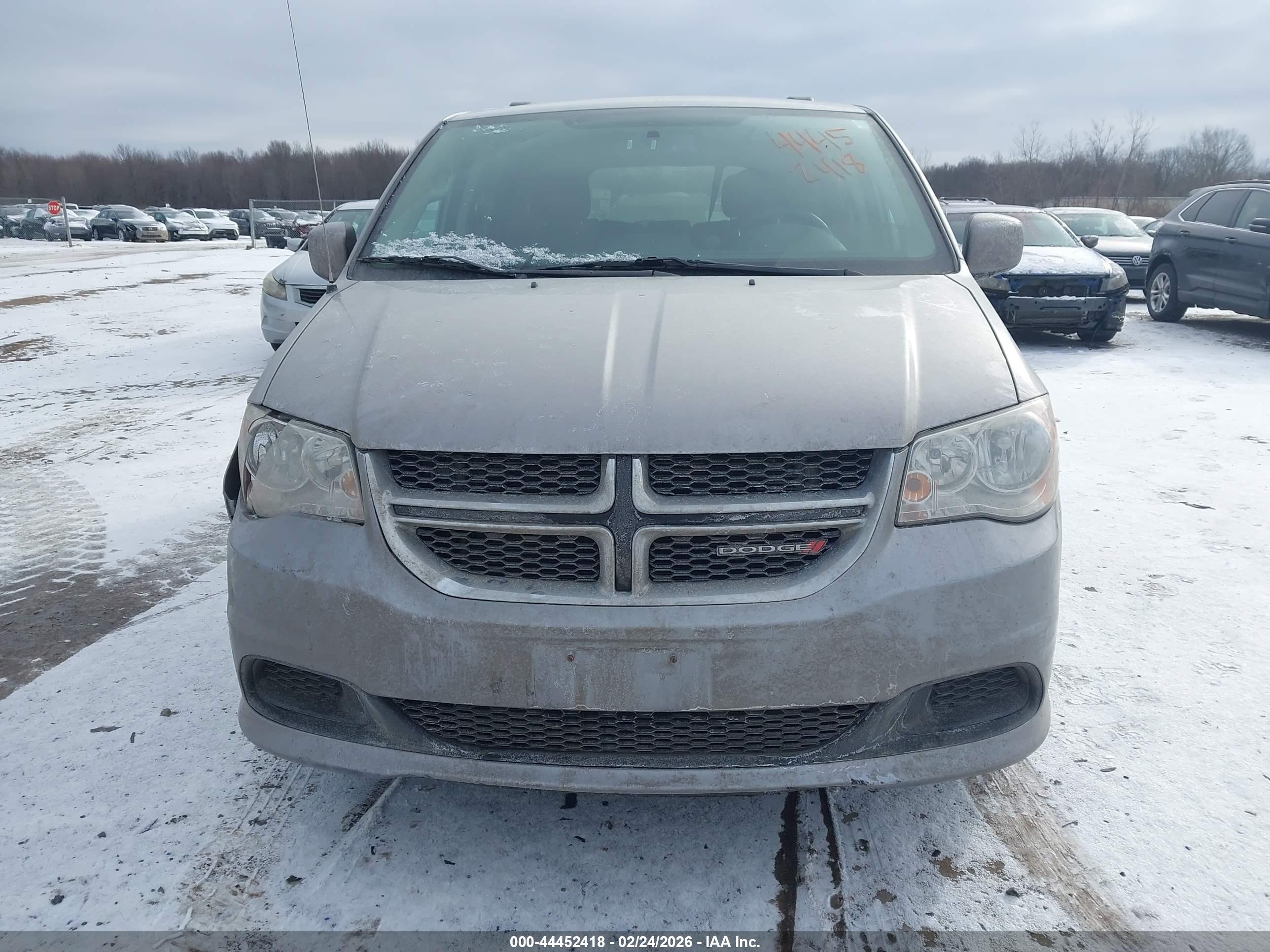 2013 Dodge Grand Caravan Sxt Silver vin: 2C4RDGCGXDR692227