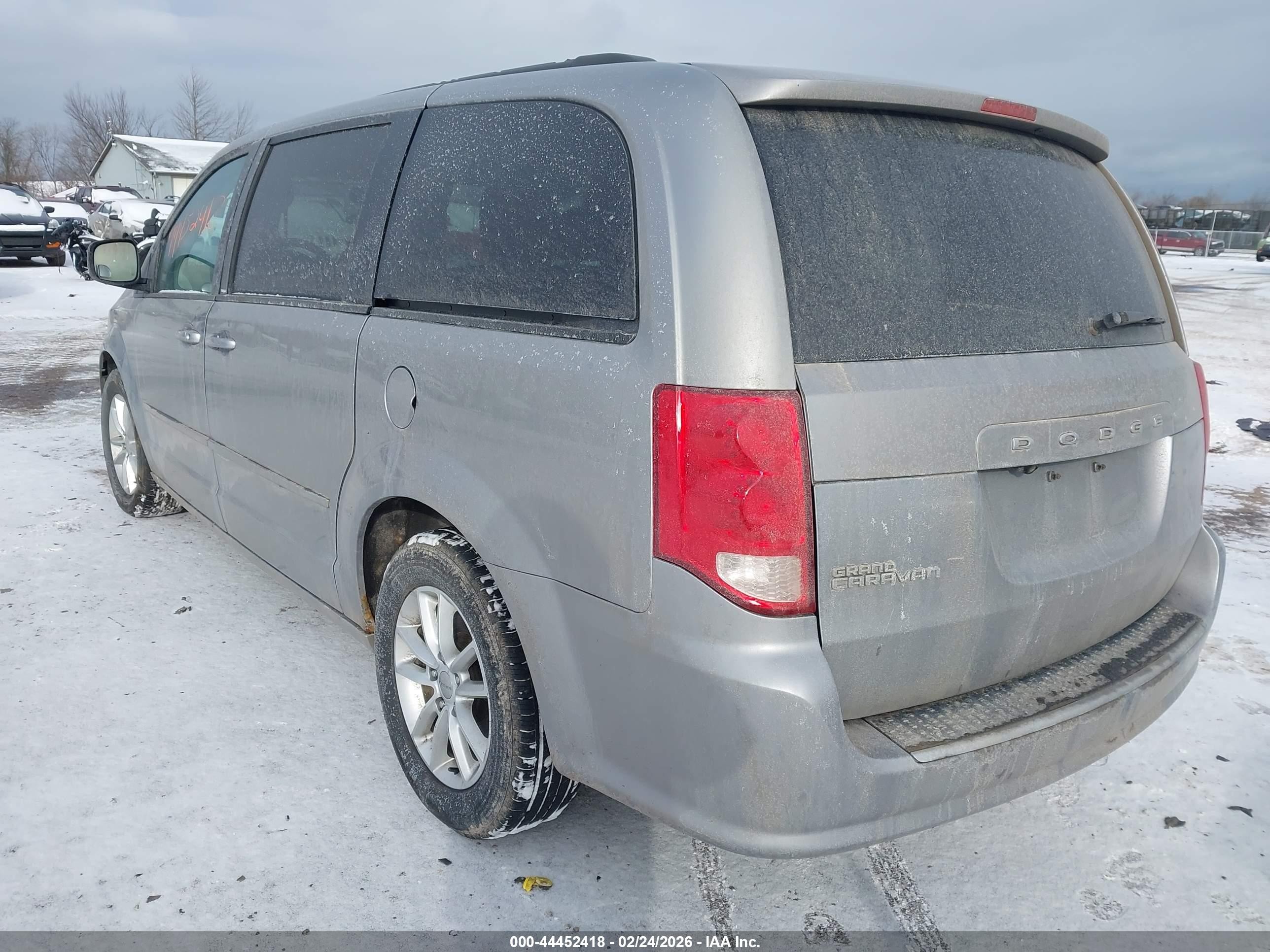 2013 Dodge Grand Caravan Sxt Silver vin: 2C4RDGCGXDR692227