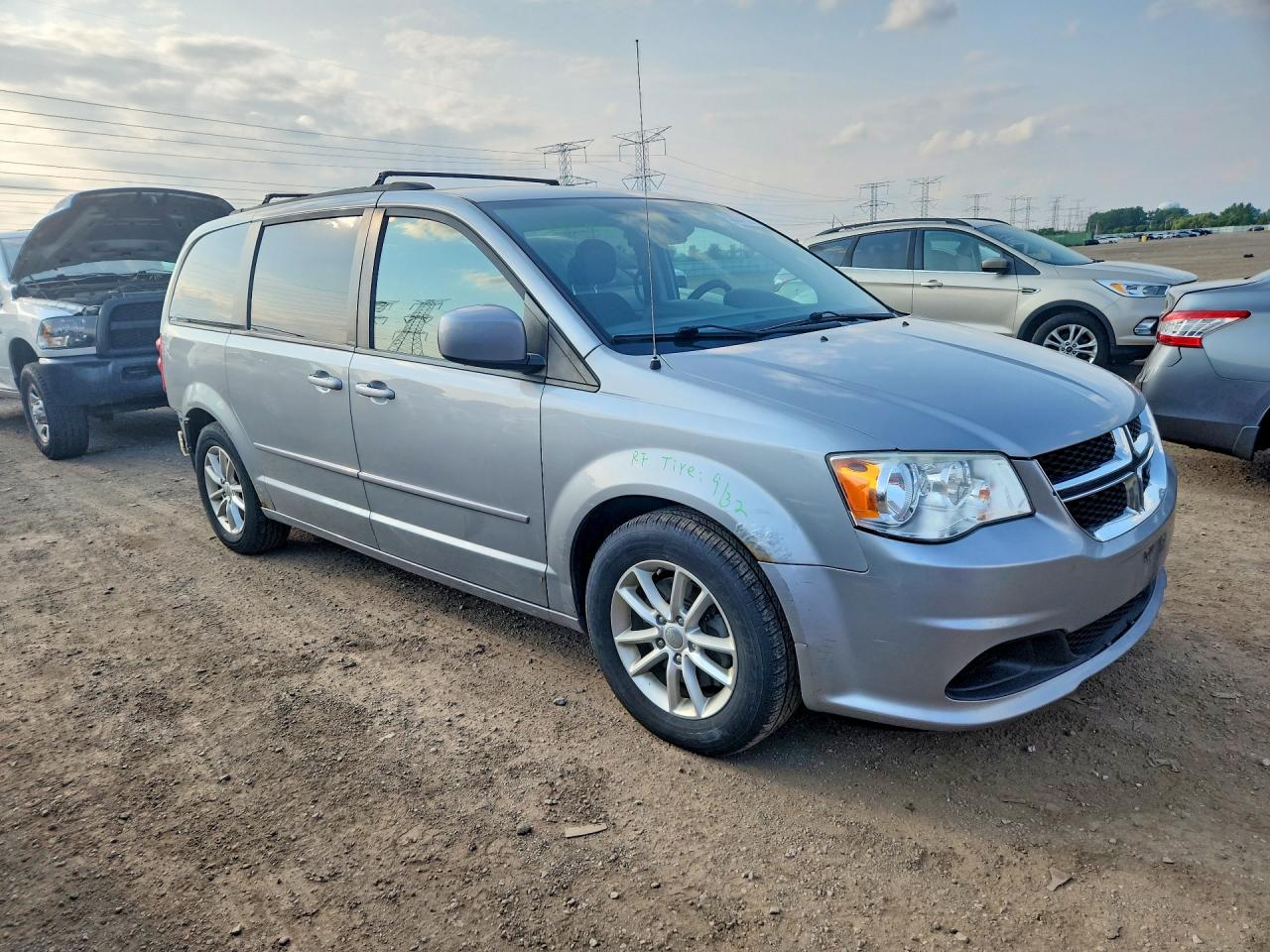 2013 Dodge Grand Caravan Sxt Silver vin: 2C4RDGCGXDR713030