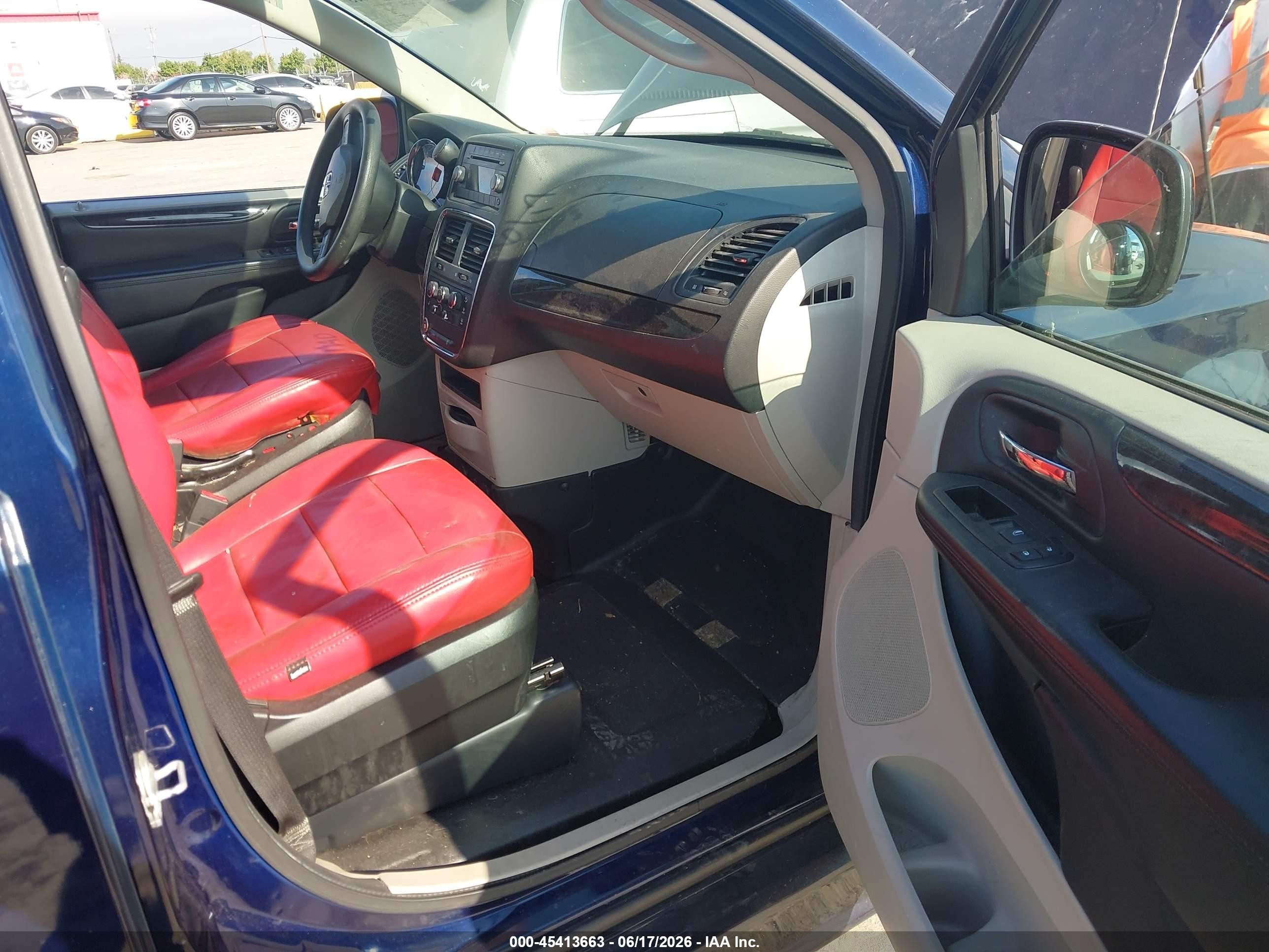 2013 Dodge Grand Caravan Sxt Dark Blue vin: 2C4RDGCGXDR738283
