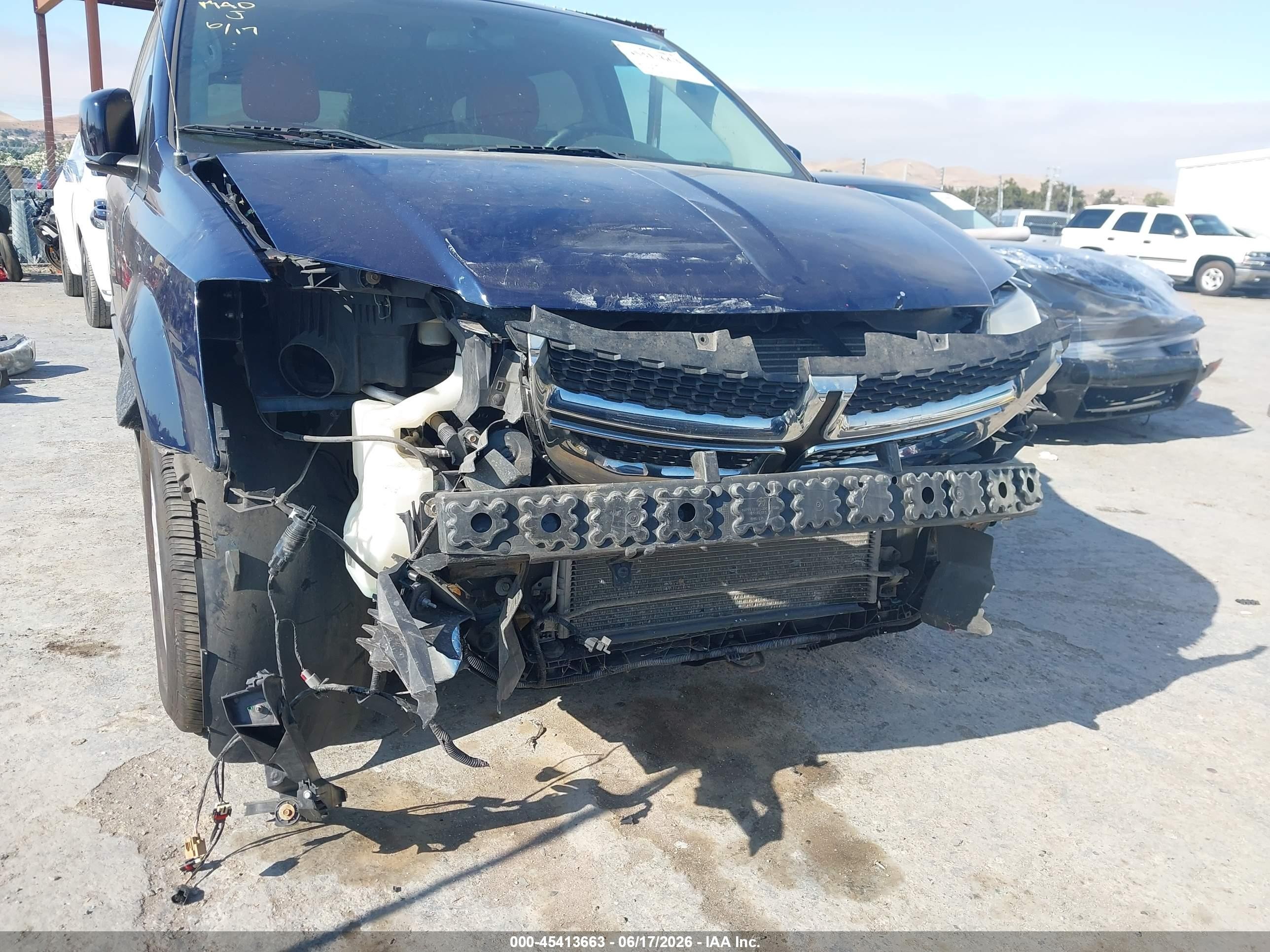 2013 Dodge Grand Caravan Sxt Dark Blue vin: 2C4RDGCGXDR738283