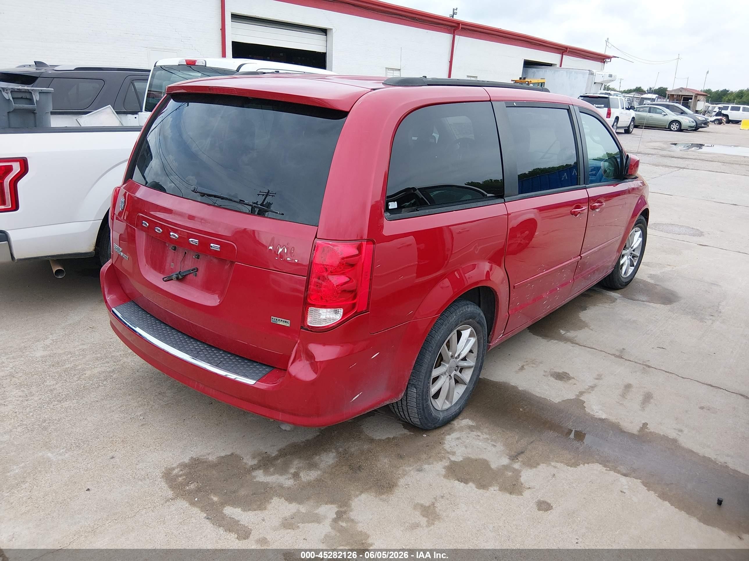 2013 Dodge Grand Caravan Sxt Red vin: 2C4RDGCGXDR738638