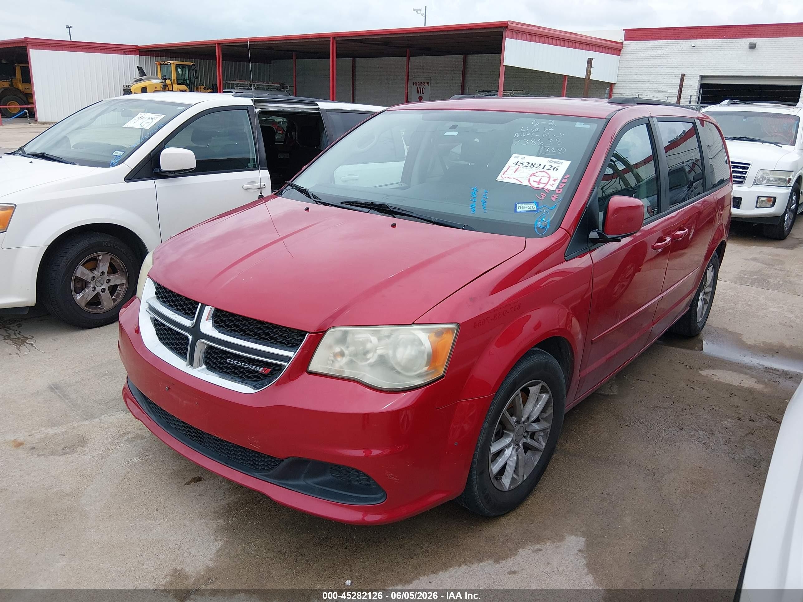 2013 Dodge Grand Caravan Sxt Red vin: 2C4RDGCGXDR738638