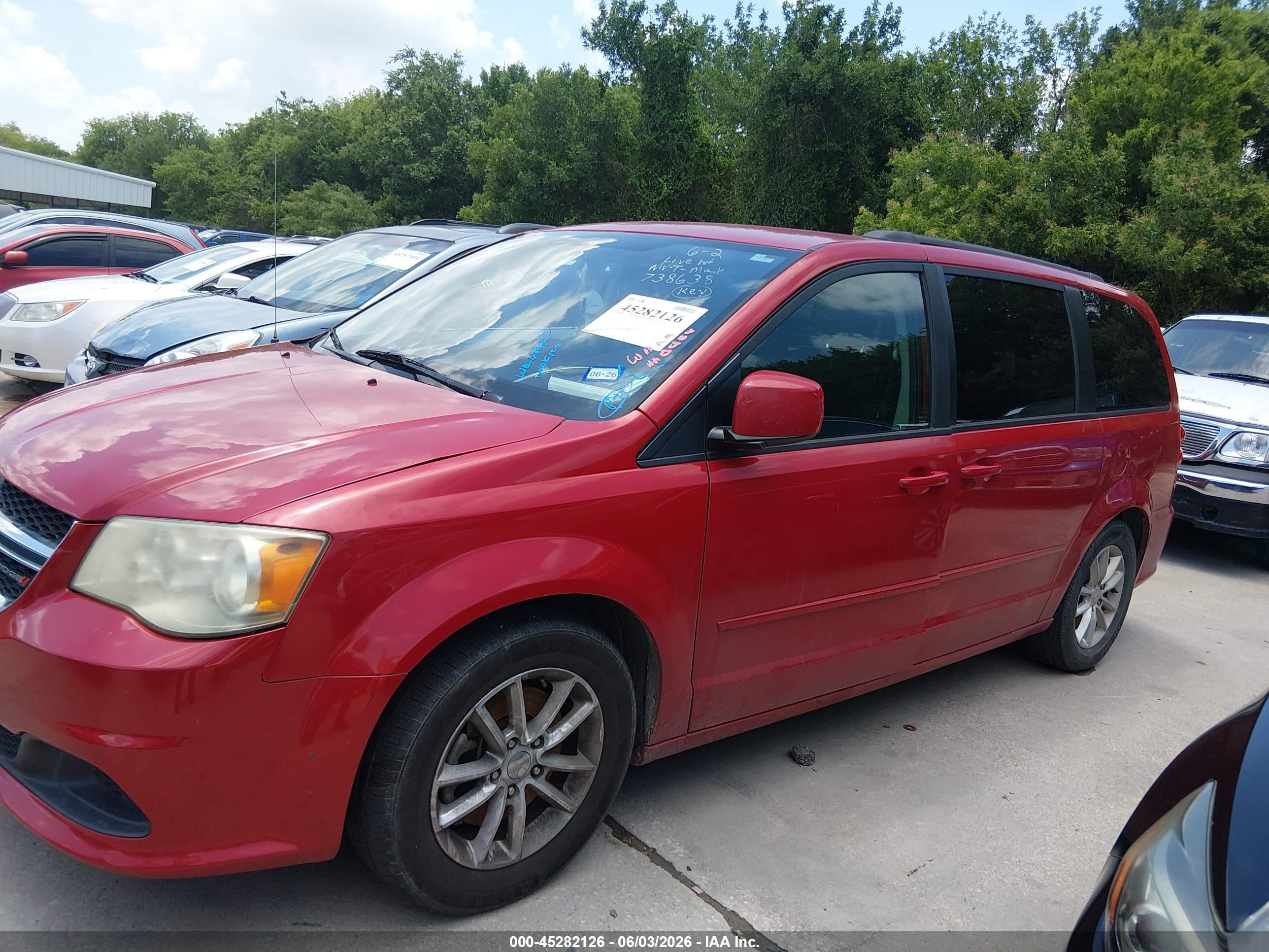 2013 Dodge Grand Caravan Sxt Red vin: 2C4RDGCGXDR738638